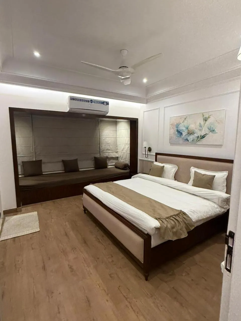 Bedroom in The Lanswood Estate