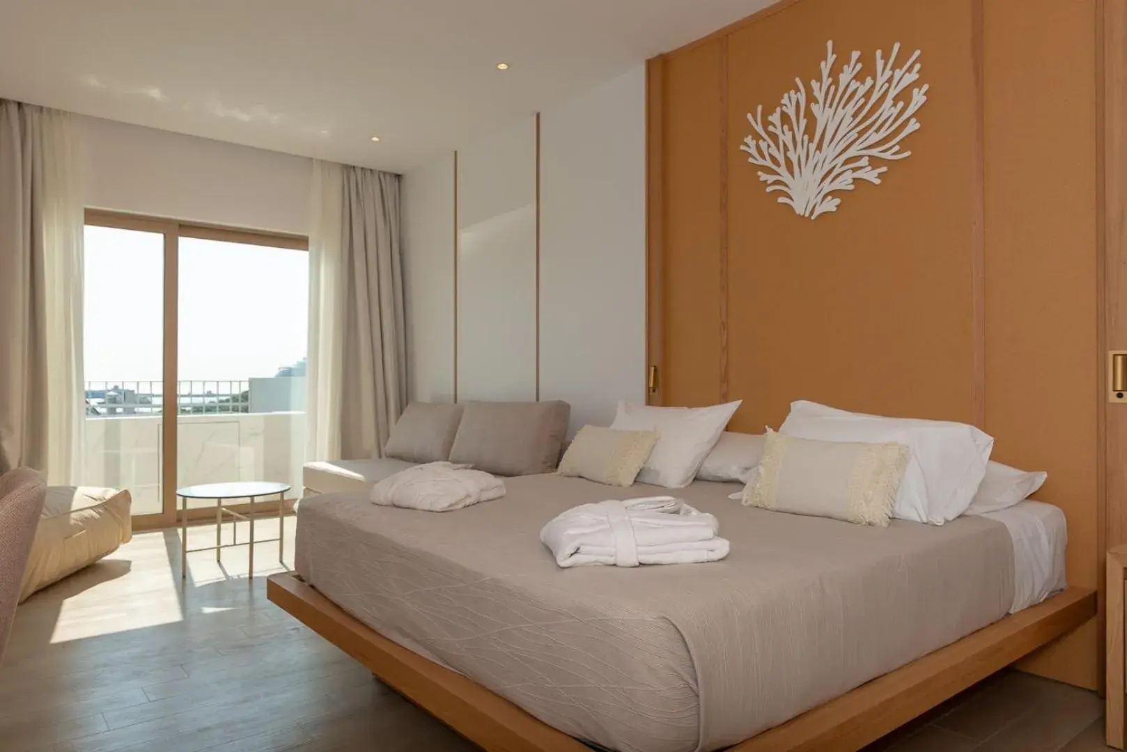 Suite Rooftop with mini pool & shared terrace in The 12th City Hotel Suite Rooftop with mini pool & shared terrace in The 12th City Hotel