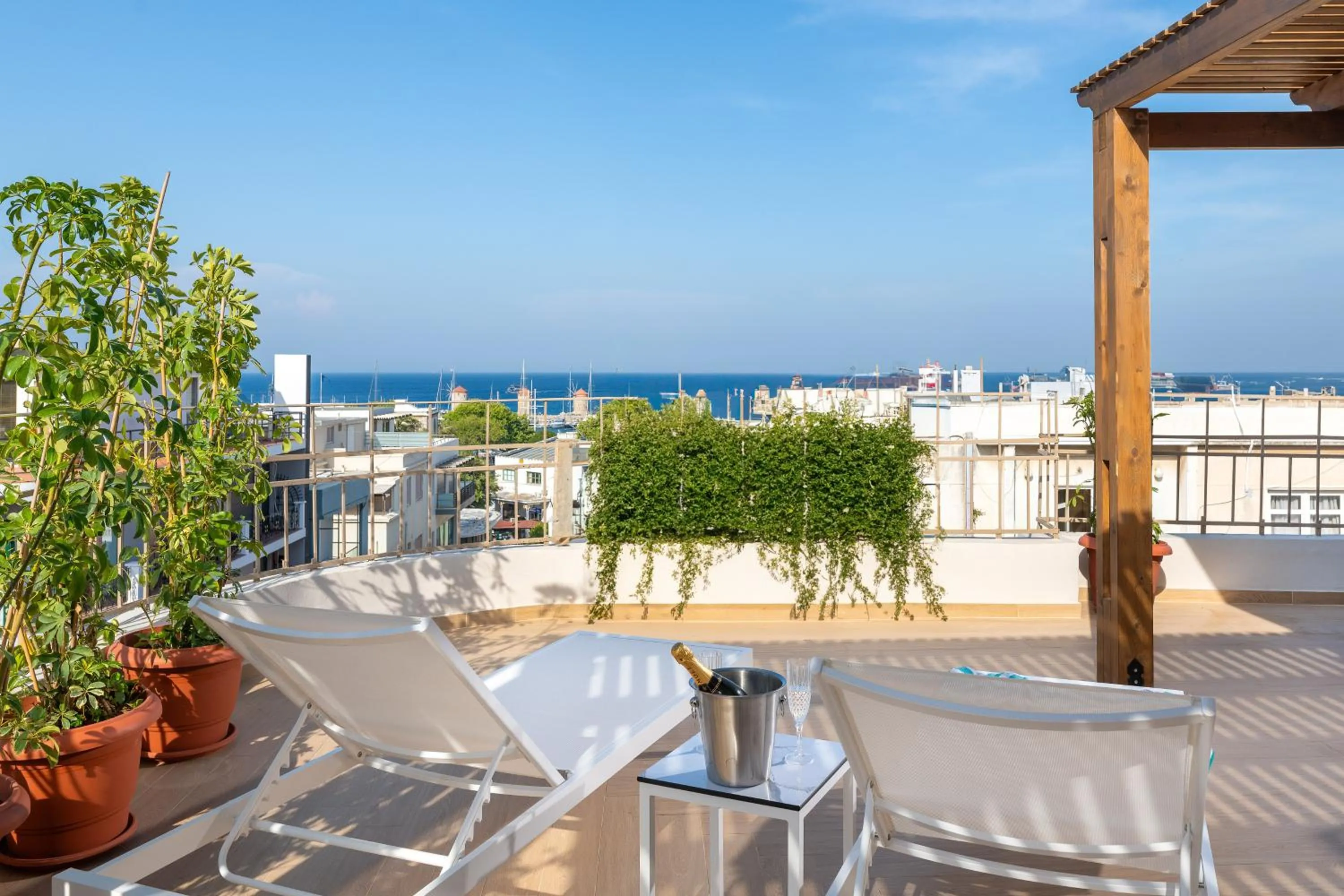 Patio in The 12th City Hotel