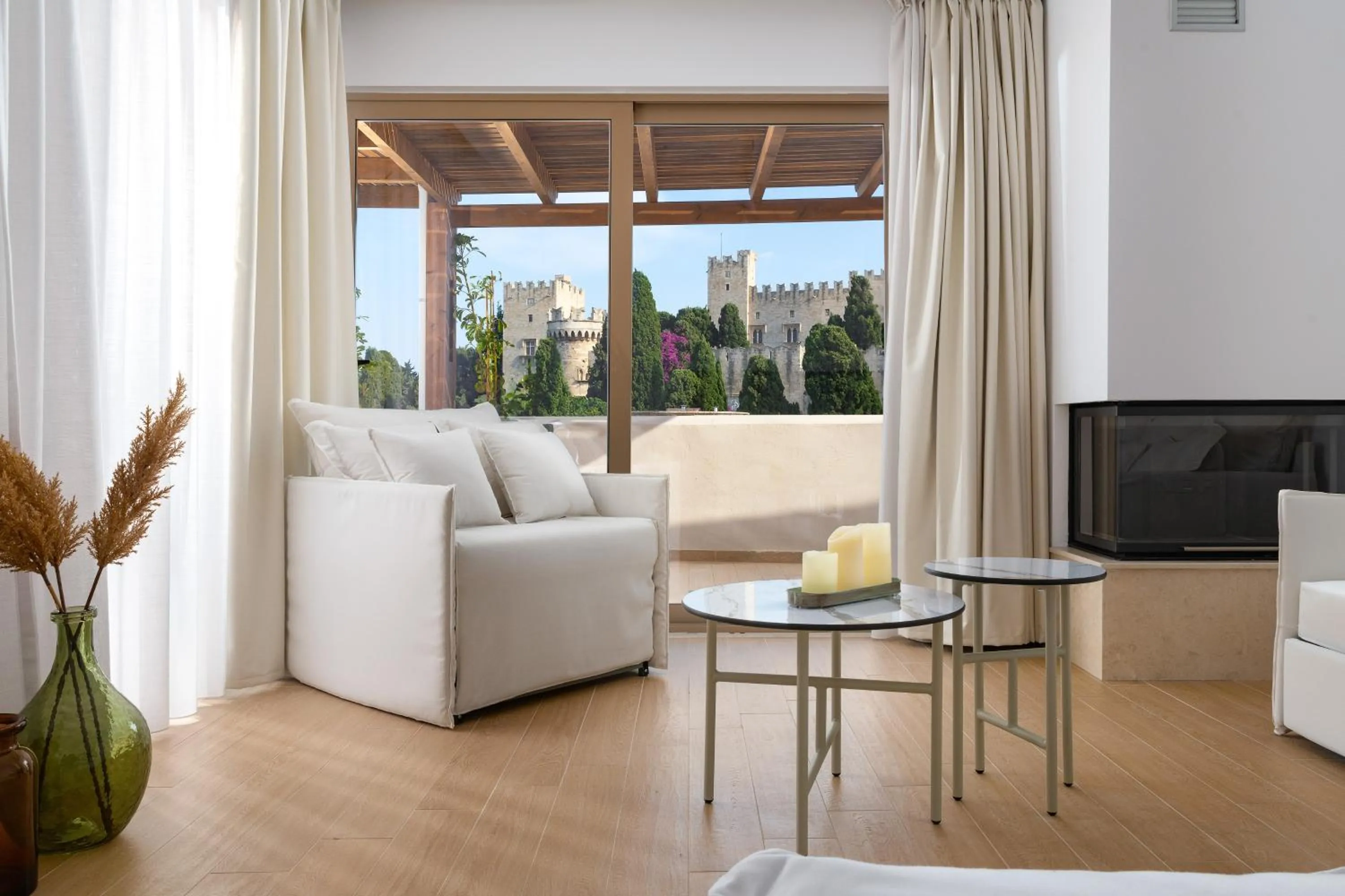 Living room in The 12th City Hotel