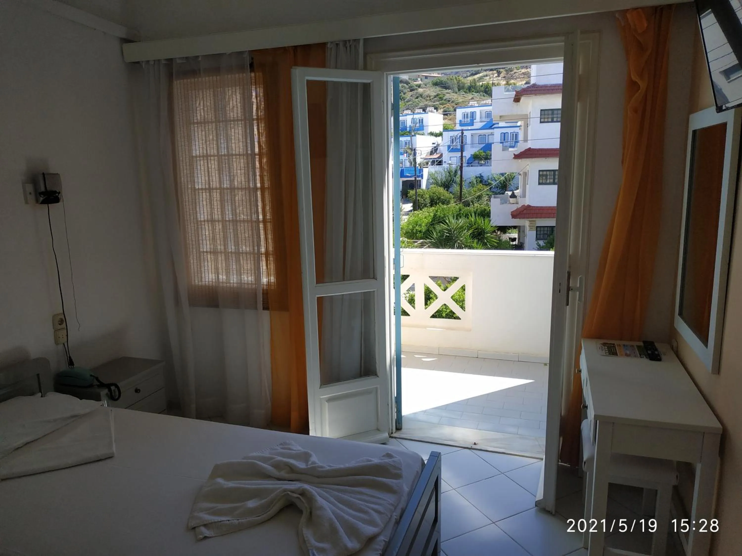 View (from property/room), Bed in Renia Studios