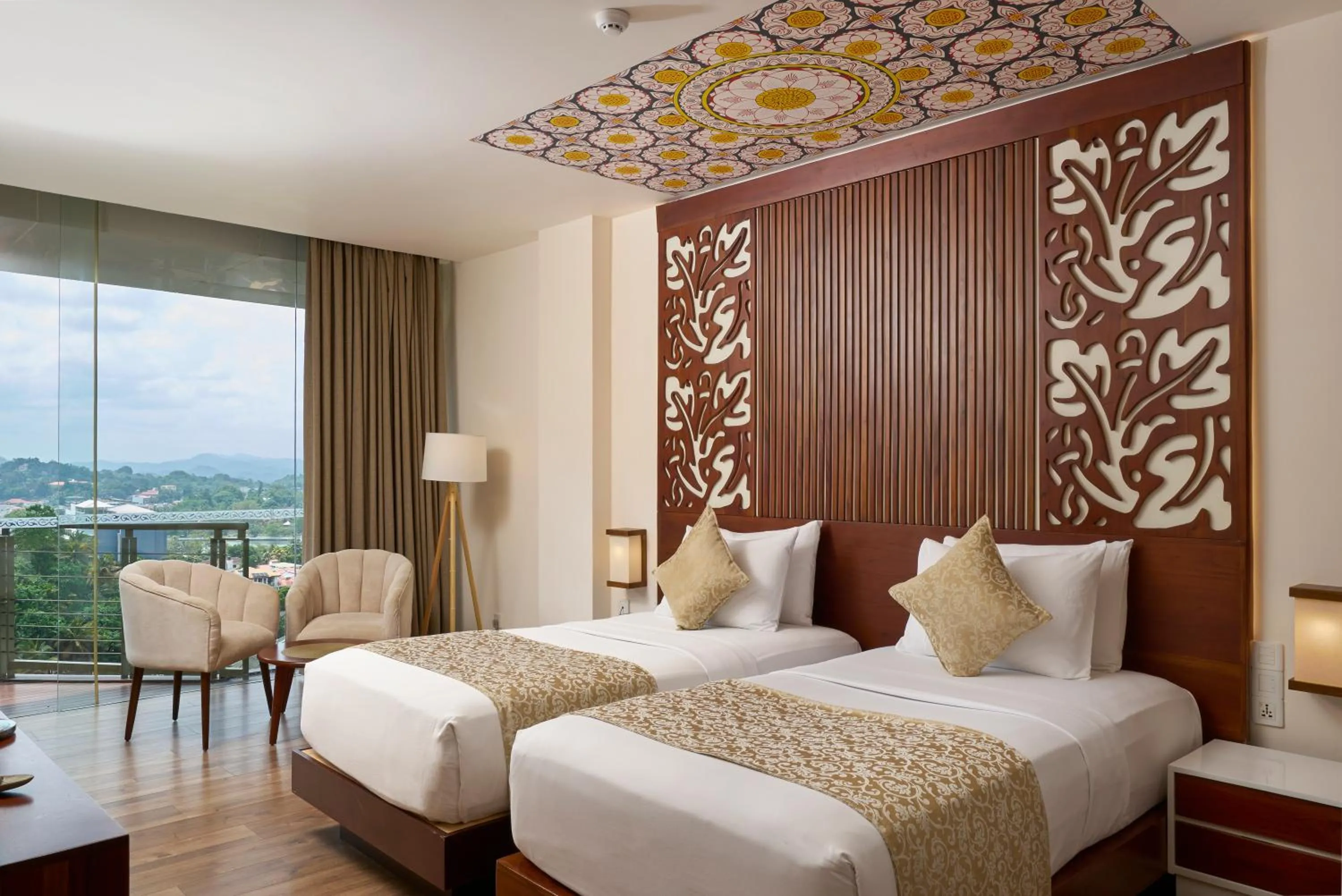 Bedroom, Bed in Grand Serendib Hotel