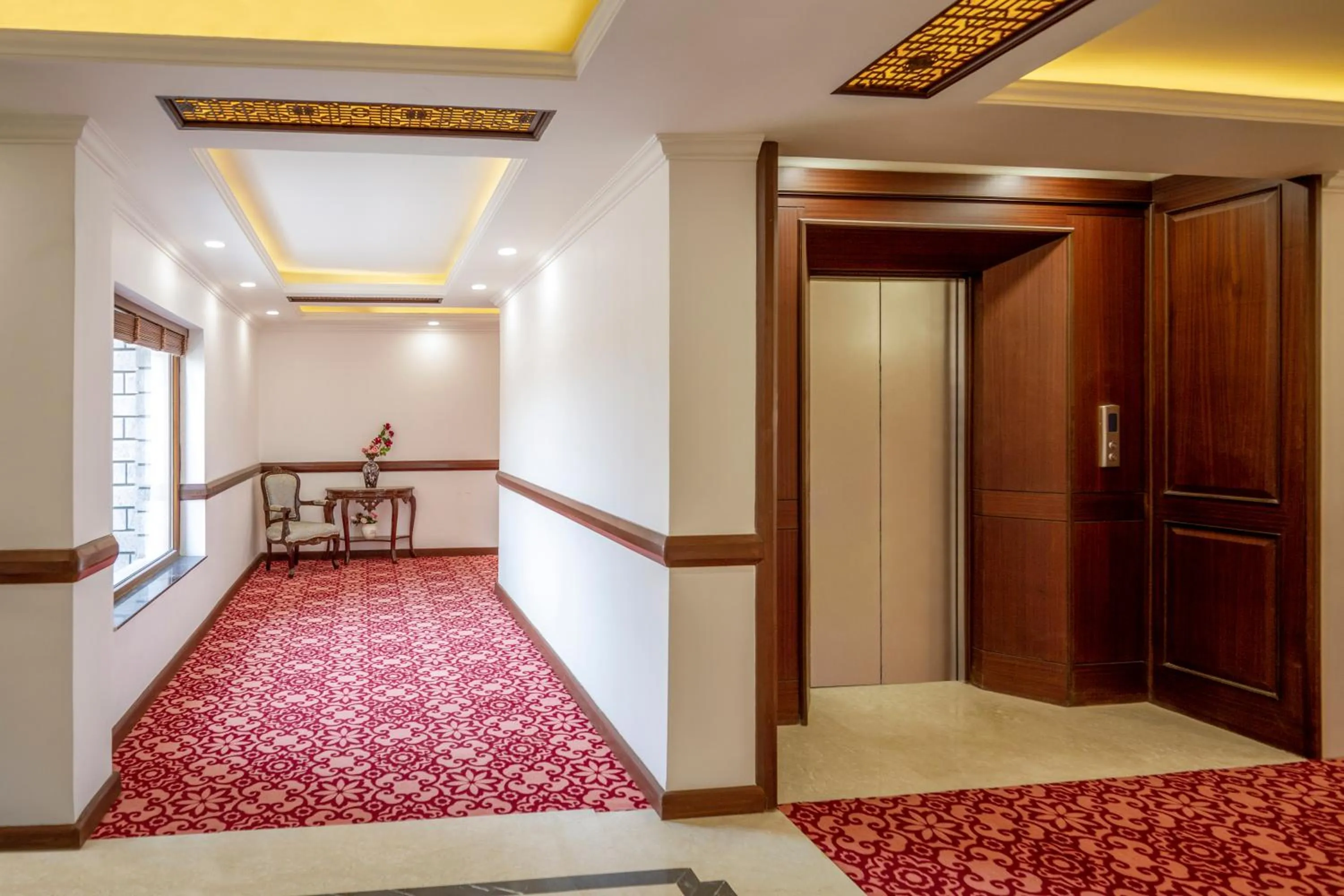 Floor plan, Bed in Hotel Gyalpo Residency - A Mountain View Luxury Hotel in Leh