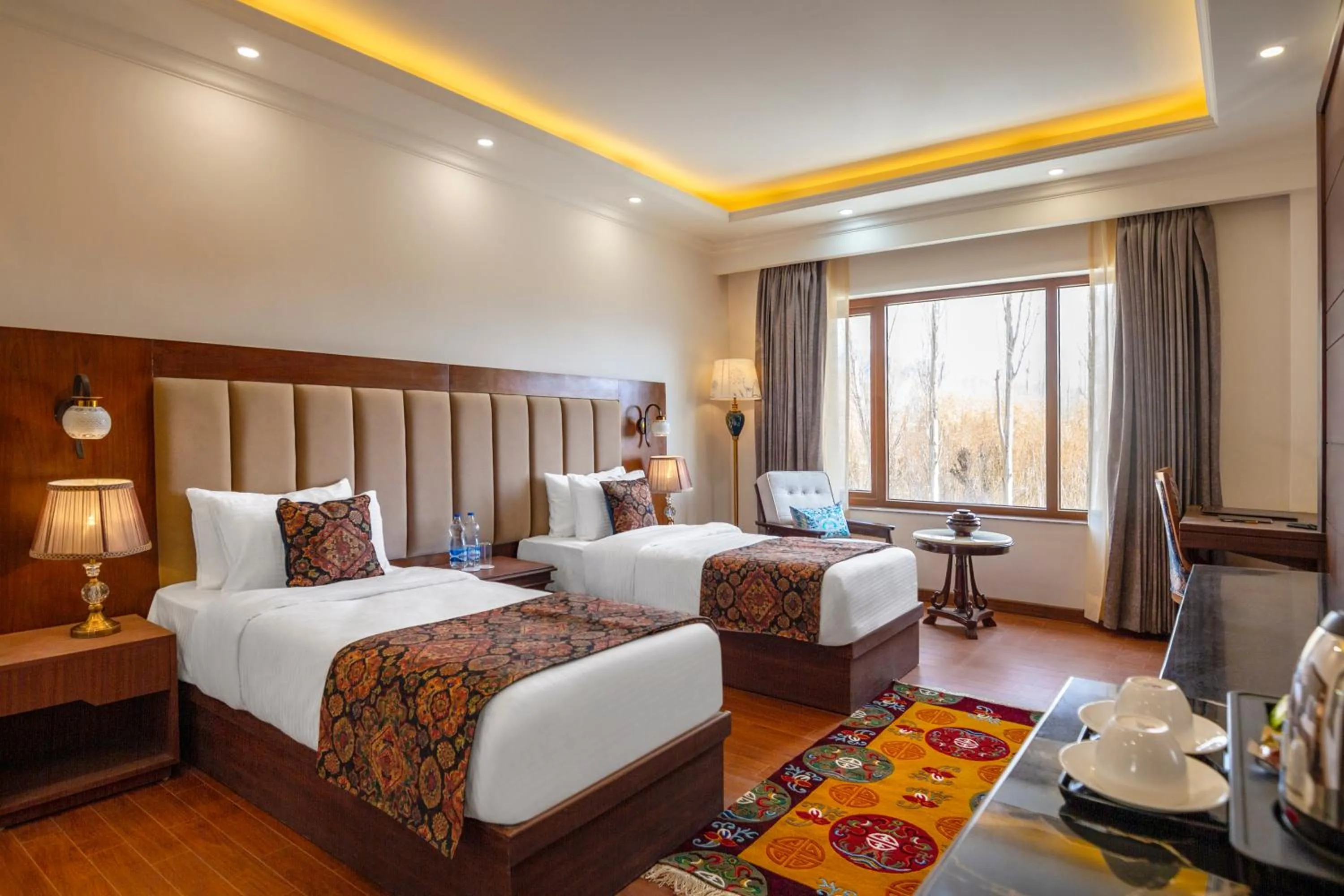 Bedroom, Bed in Hotel Gyalpo Residency - A Mountain View Luxury Hotel in Leh