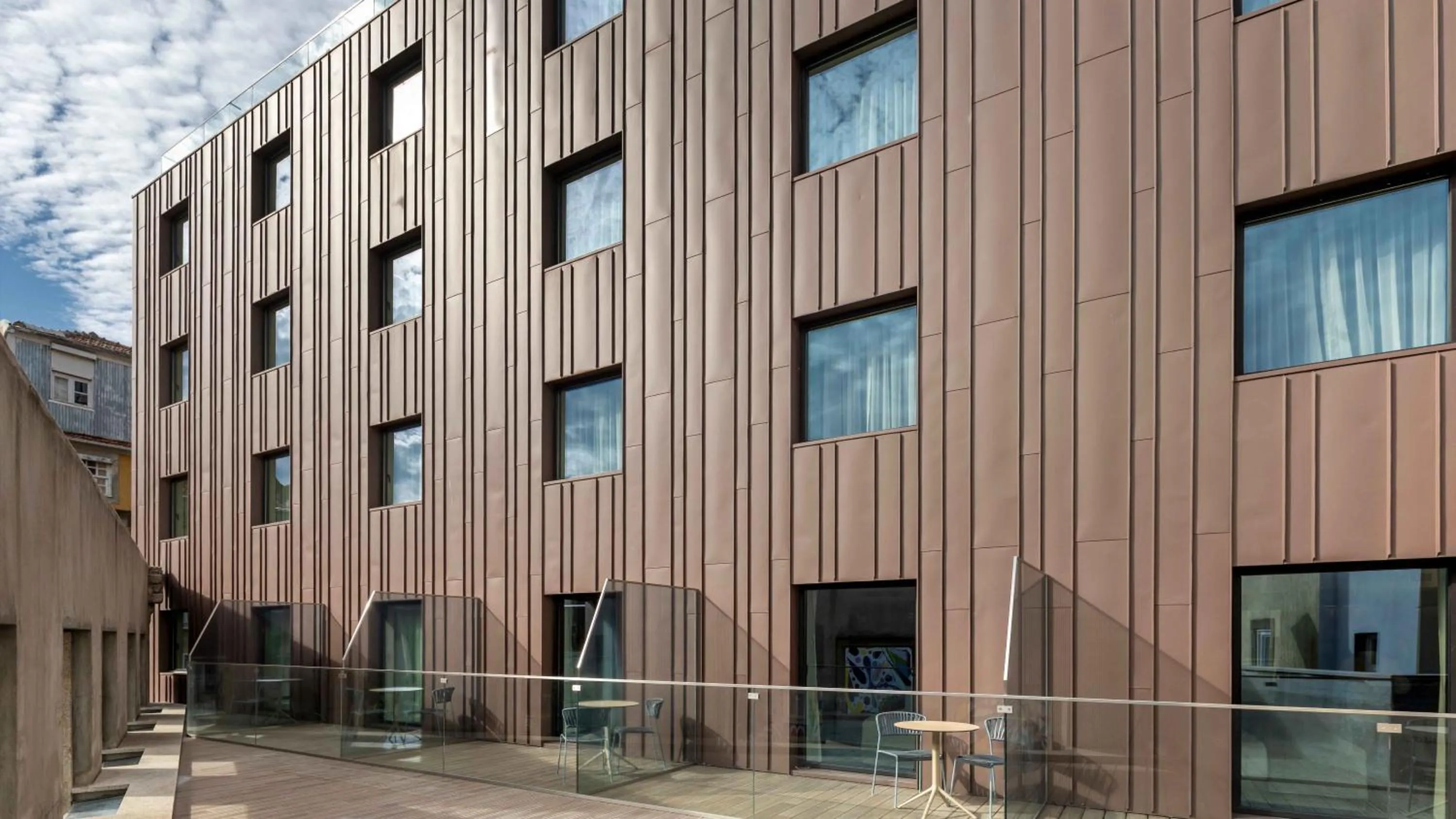 Property building in Wine & Books Porto Hotel - Small Luxury Hotels Of The World