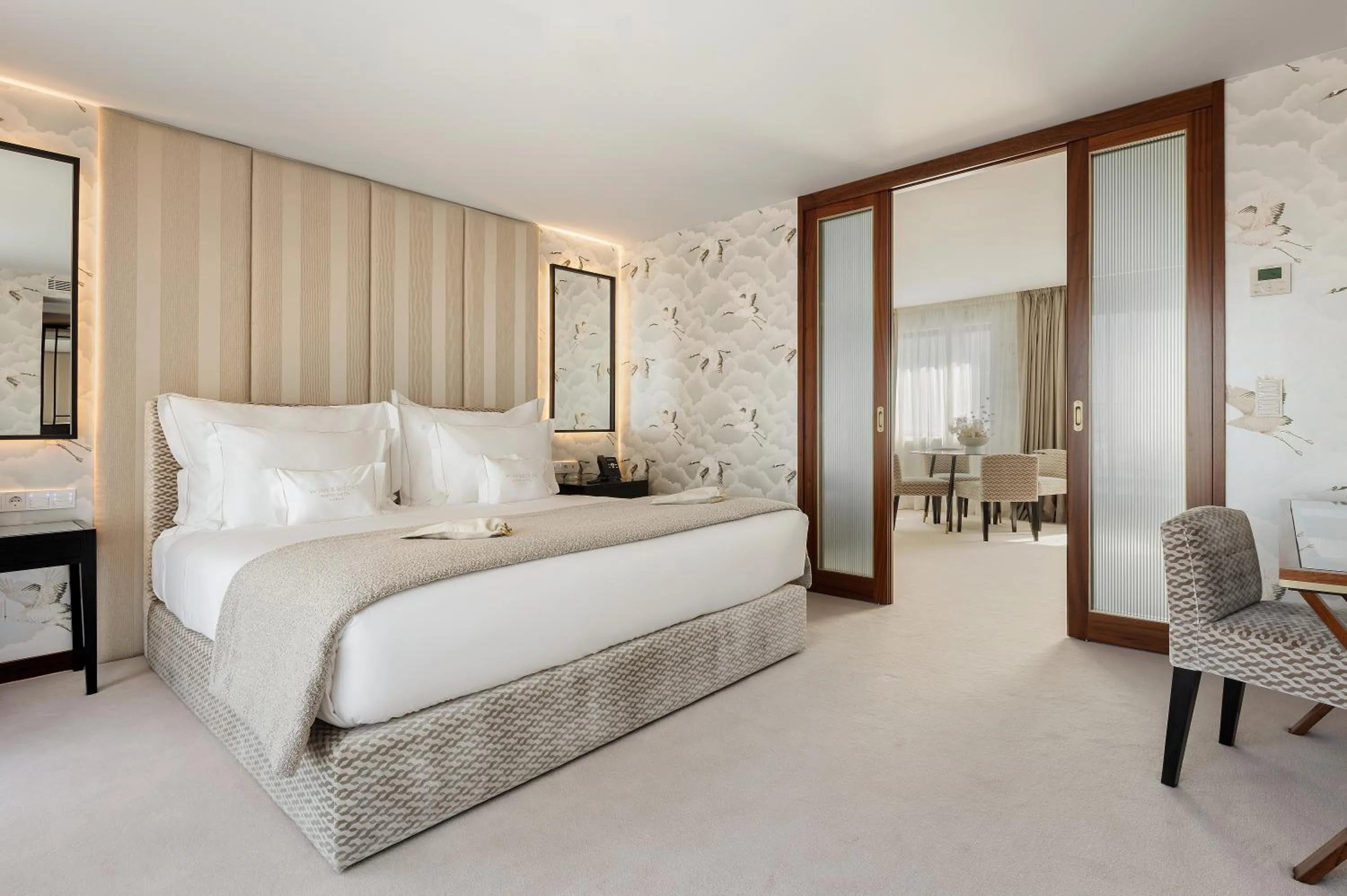 Living room, Bed in Wine & Books Porto Hotel - Small Luxury Hotels Of The World