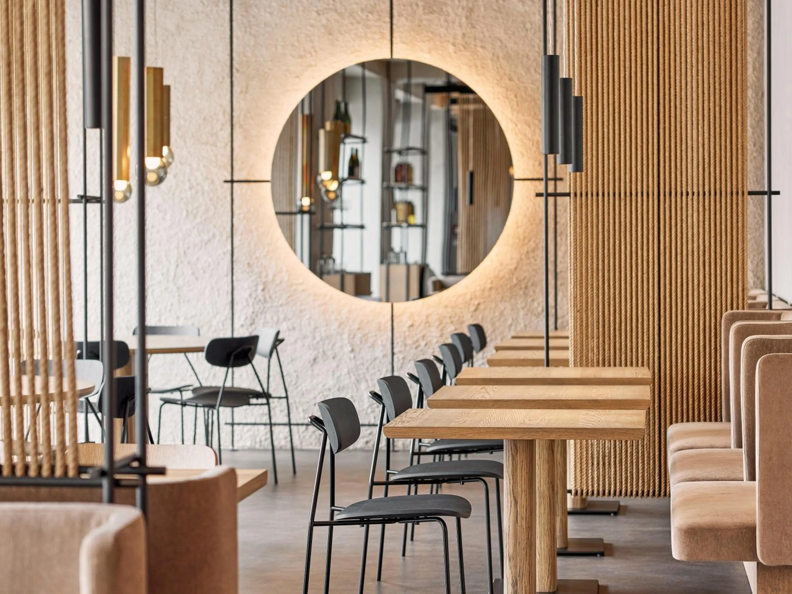 Restaurant/places to eat in Hotel PERK