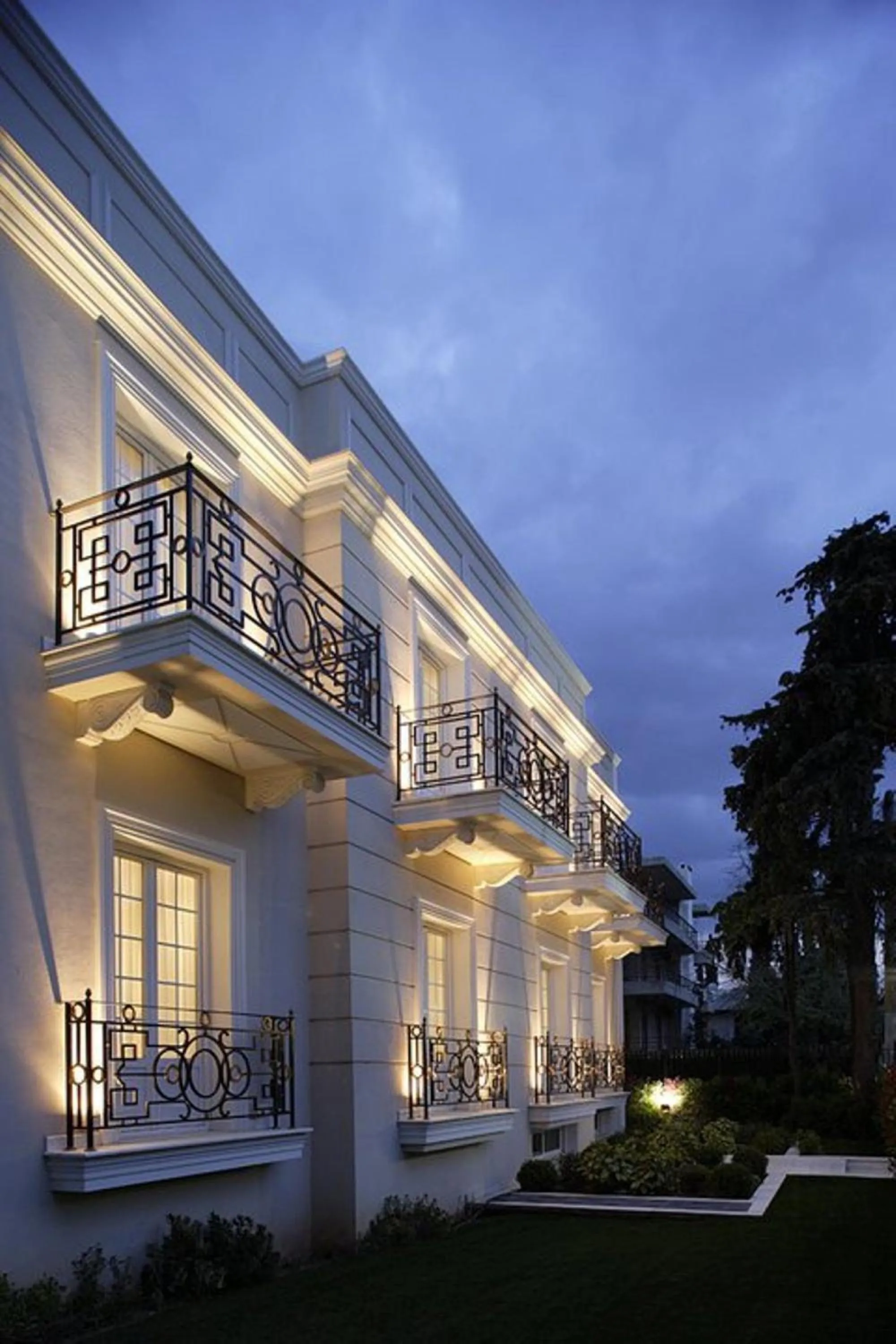 Facade/entrance in Theoxenia House Hotel
