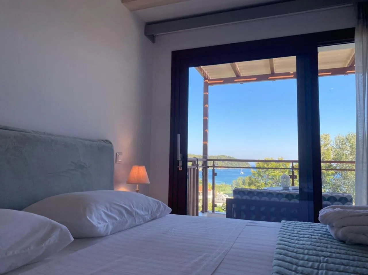 Bedroom, Bed in Magic Hotel