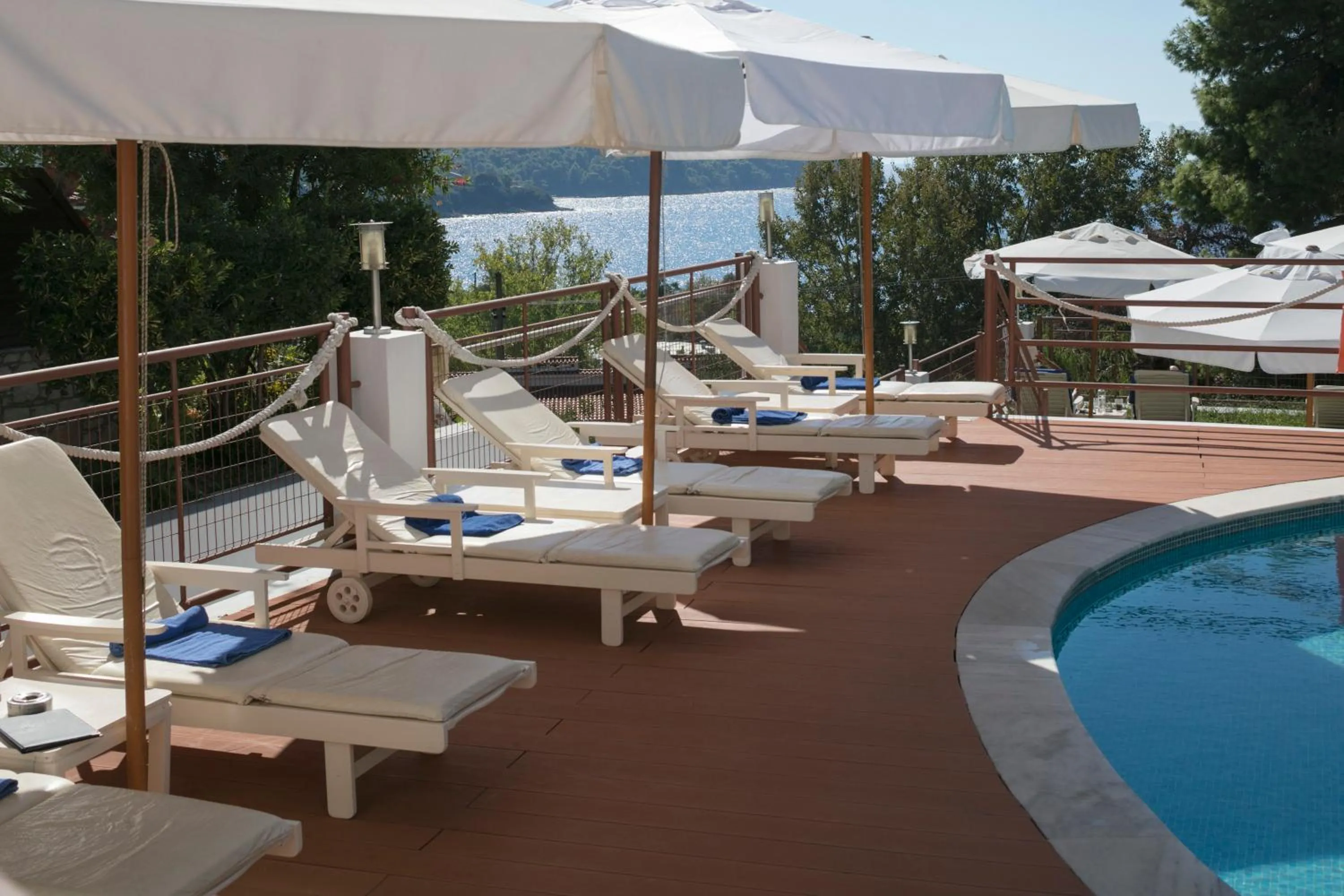 Swimming pool in Magic Hotel