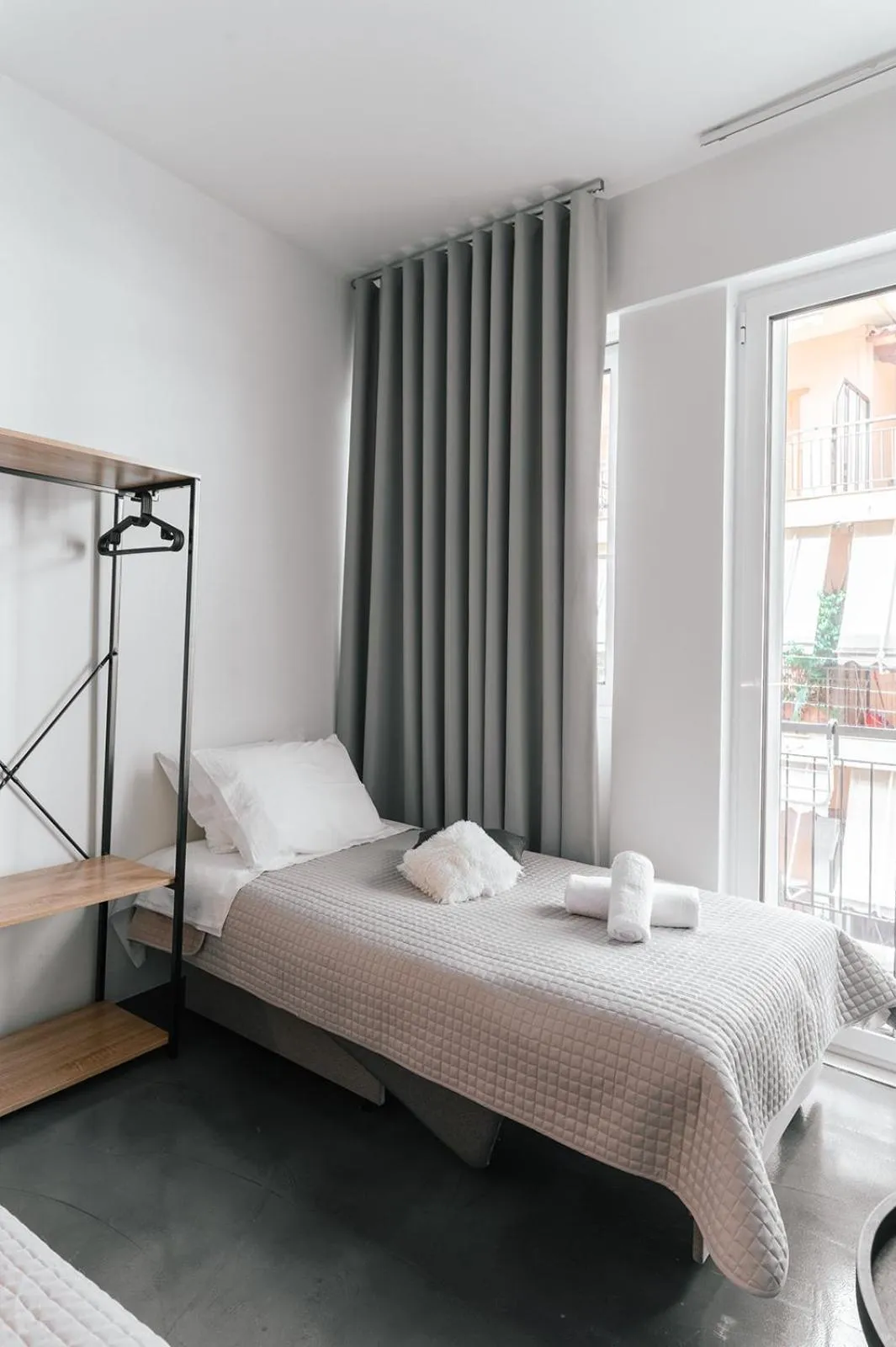 Bed in MAGNOLIA SUITES