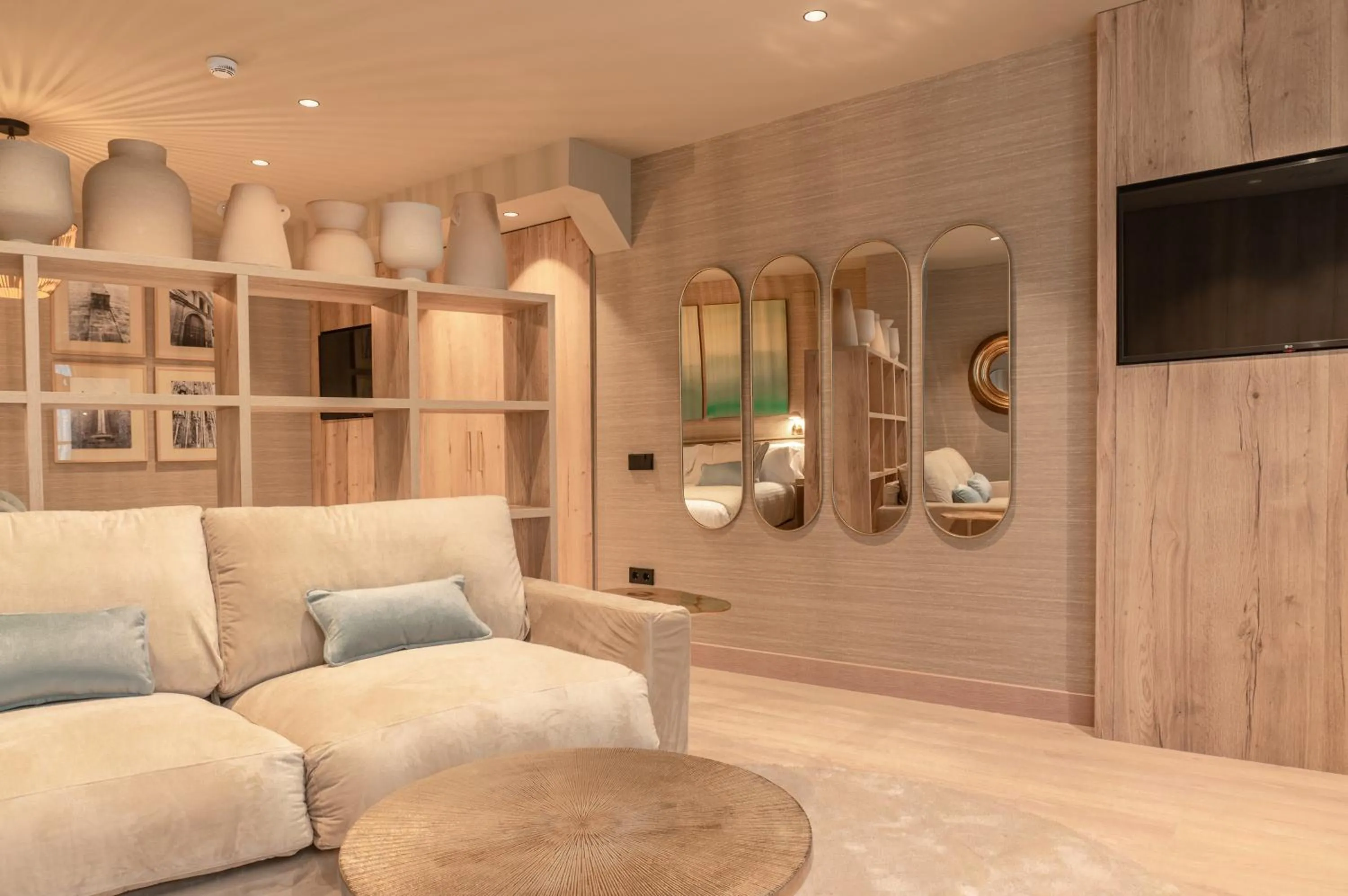 TV and multimedia in The Valentia Corretgería