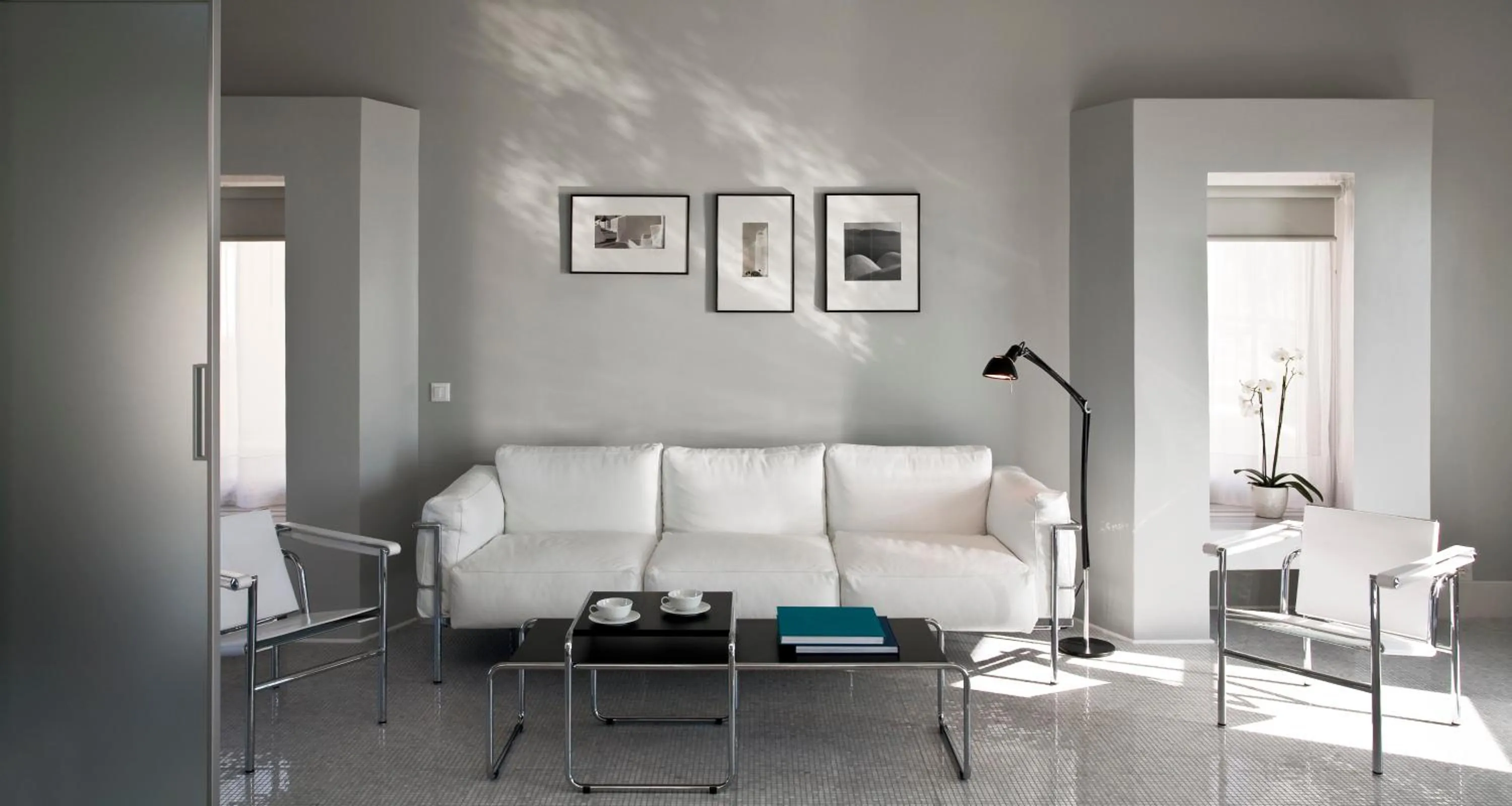 Living room in The Majestic Hotel