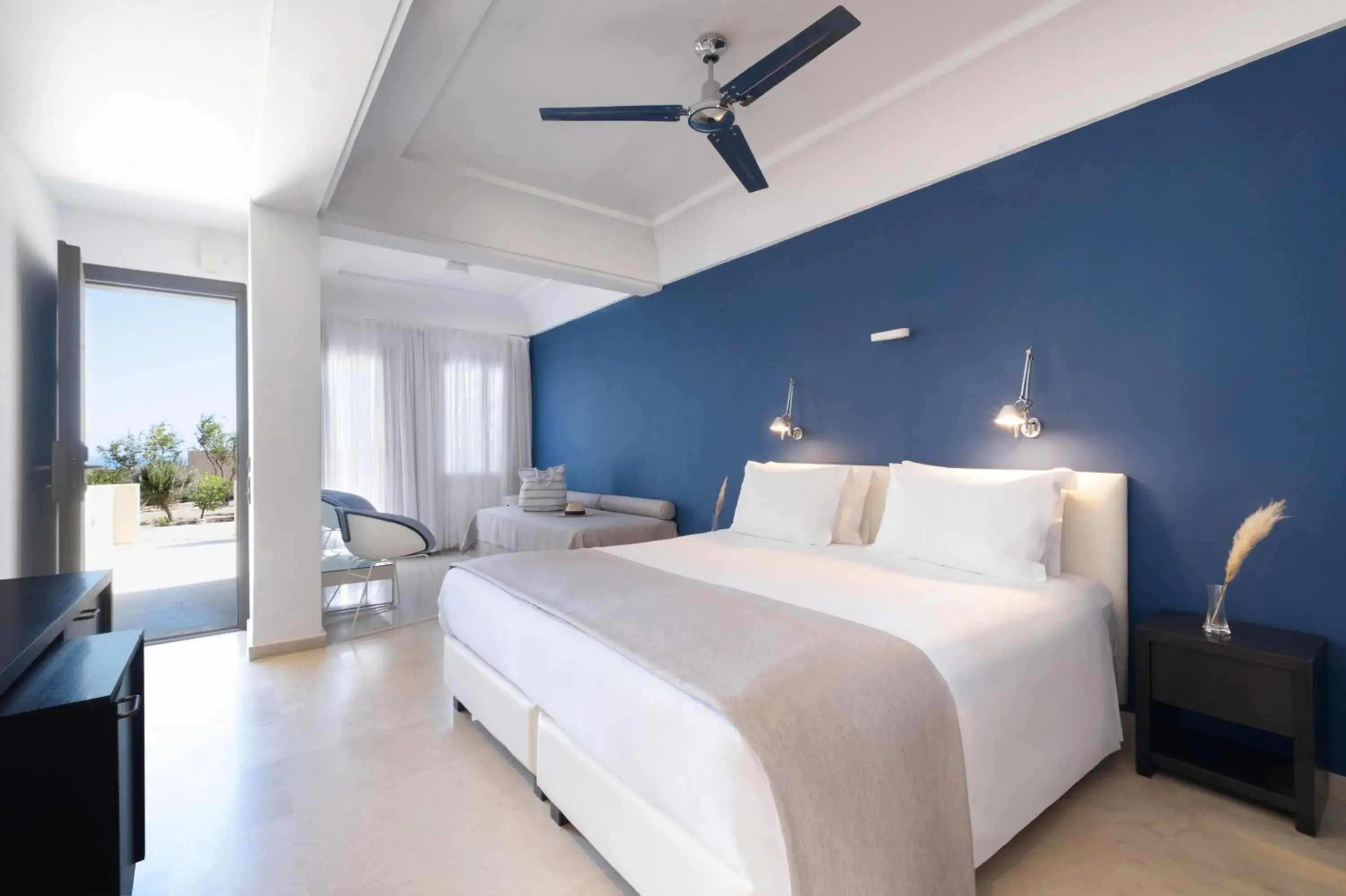 Triple Room with Garden View - single occupancy in The Majestic Hotel Triple Room with Garden View - single occupancy in The Majestic Hotel