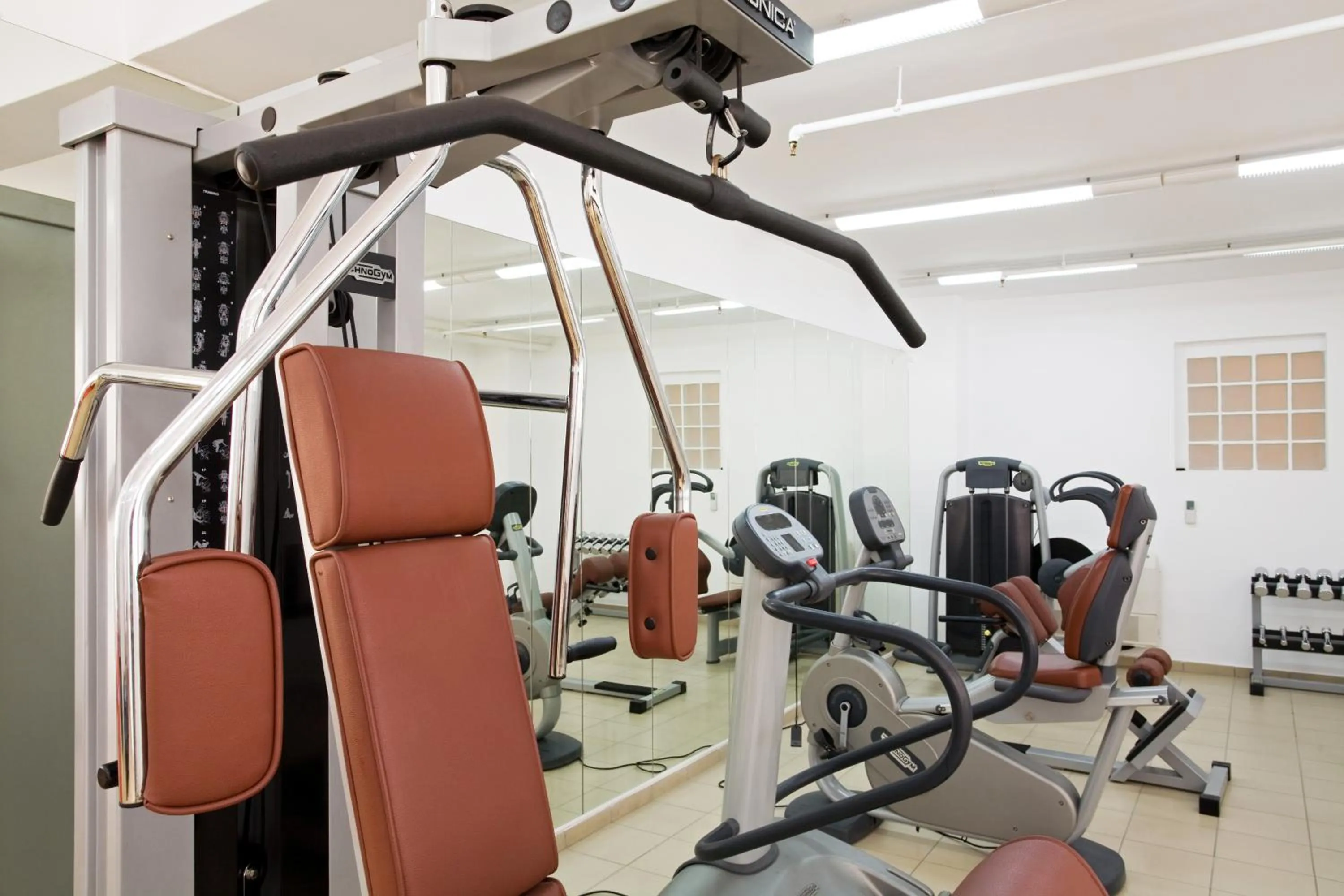 Fitness centre/facilities in The Majestic Hotel