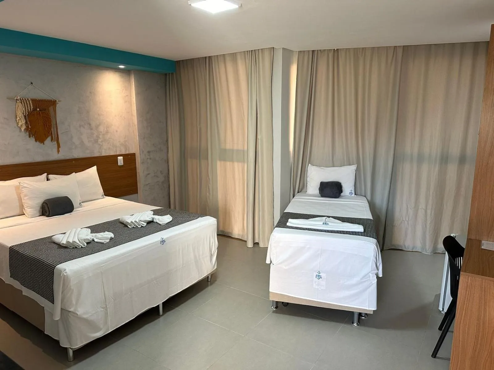 Bedroom, Bed in Pousada Atlantic