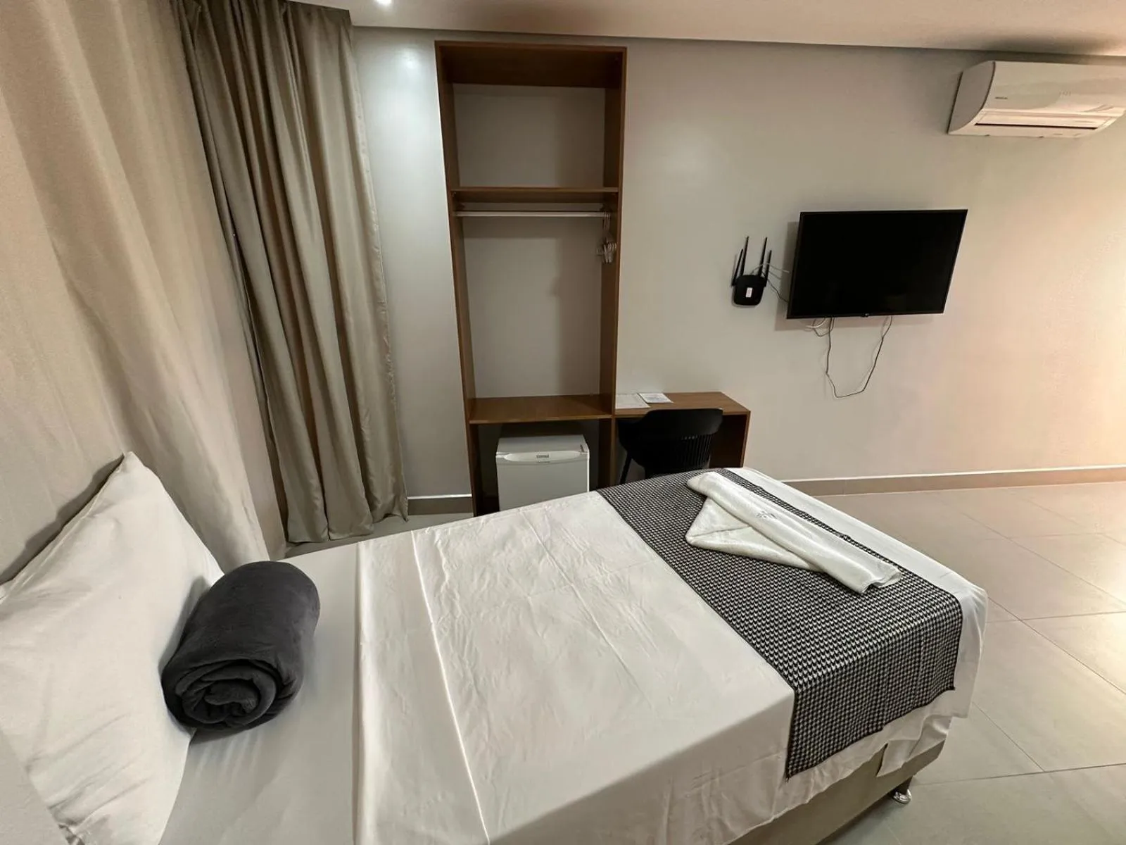 Bedroom, Bed in Pousada Atlantic