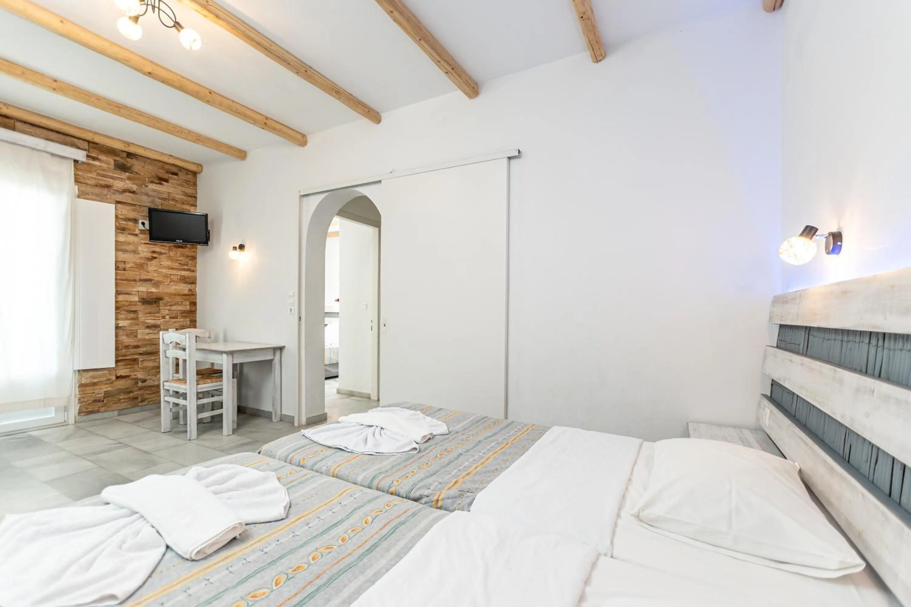 Bedroom, Bed in Agios Prokopios Hotel