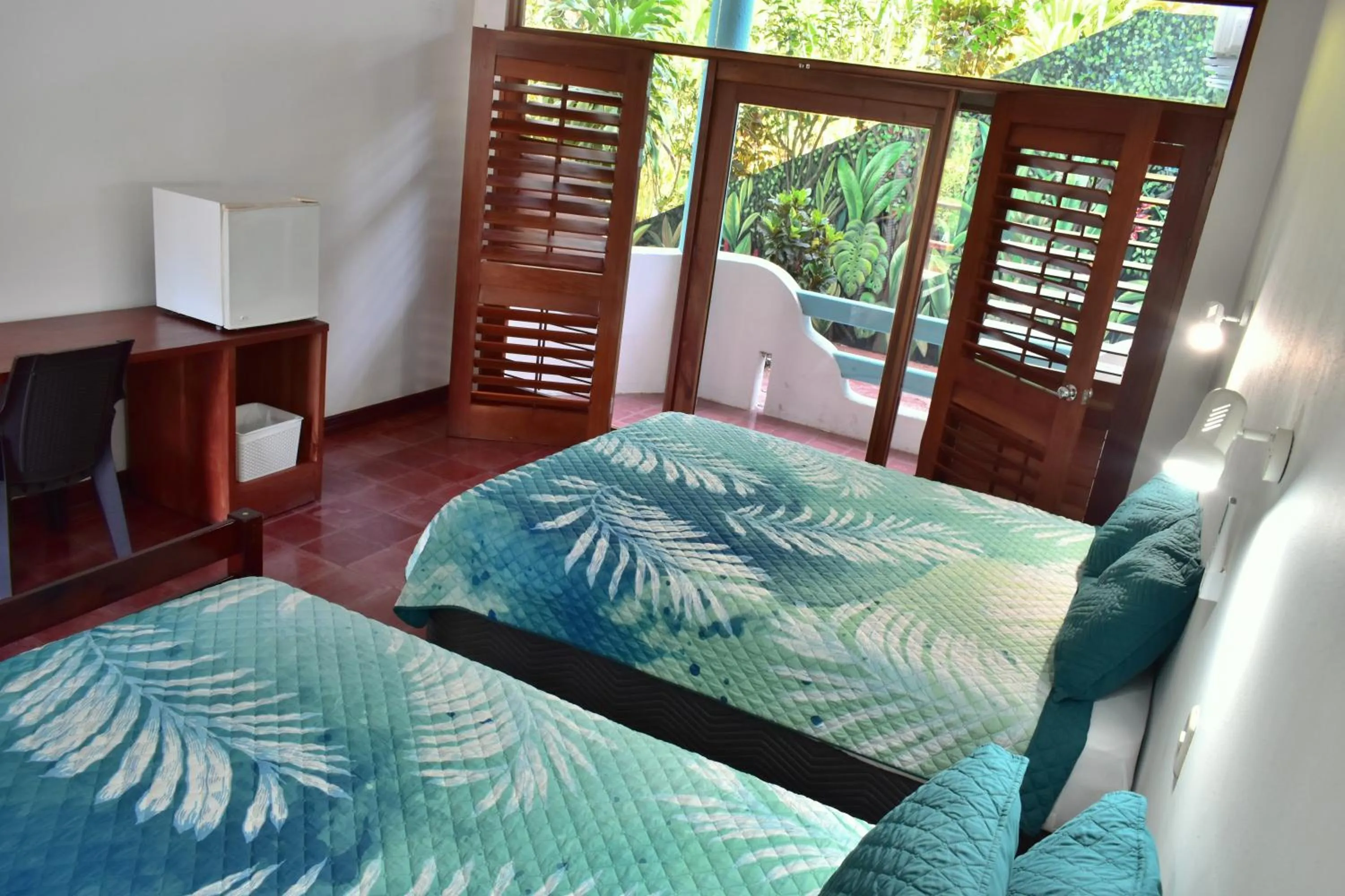 Bedroom, Bed in Hotel Planeta Sano