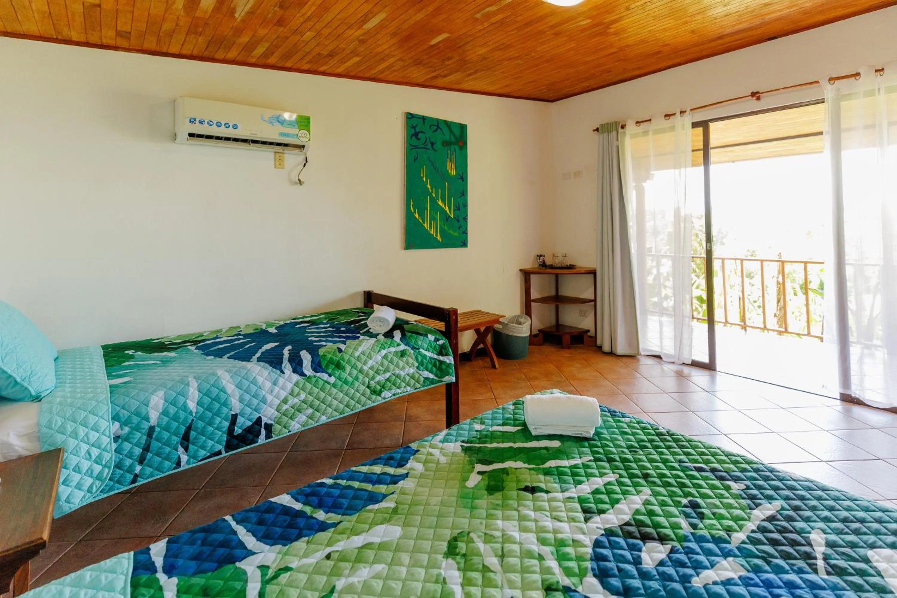 Bed in Hotel Planeta Sano