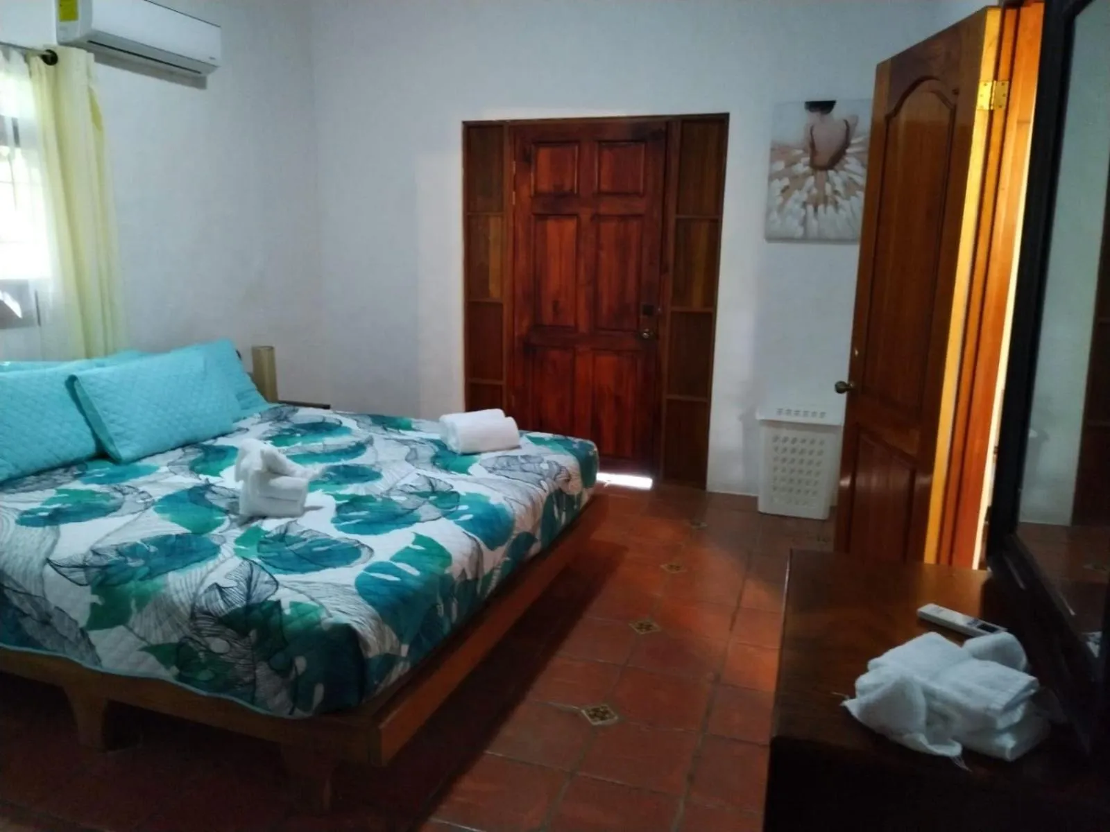 Bed in Hotel Planeta Sano