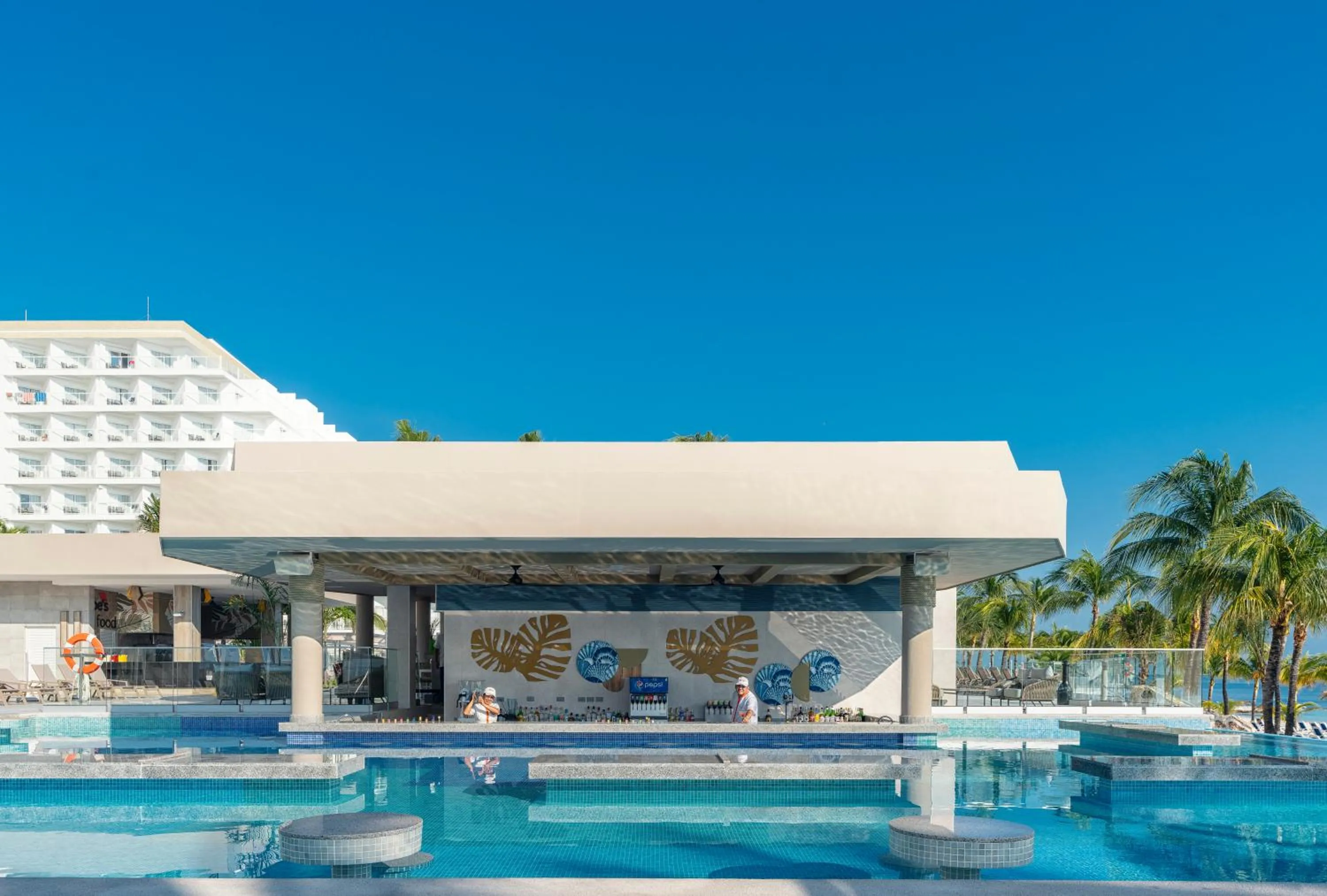 Swimming pool in Riu Caribe - All Inclusive