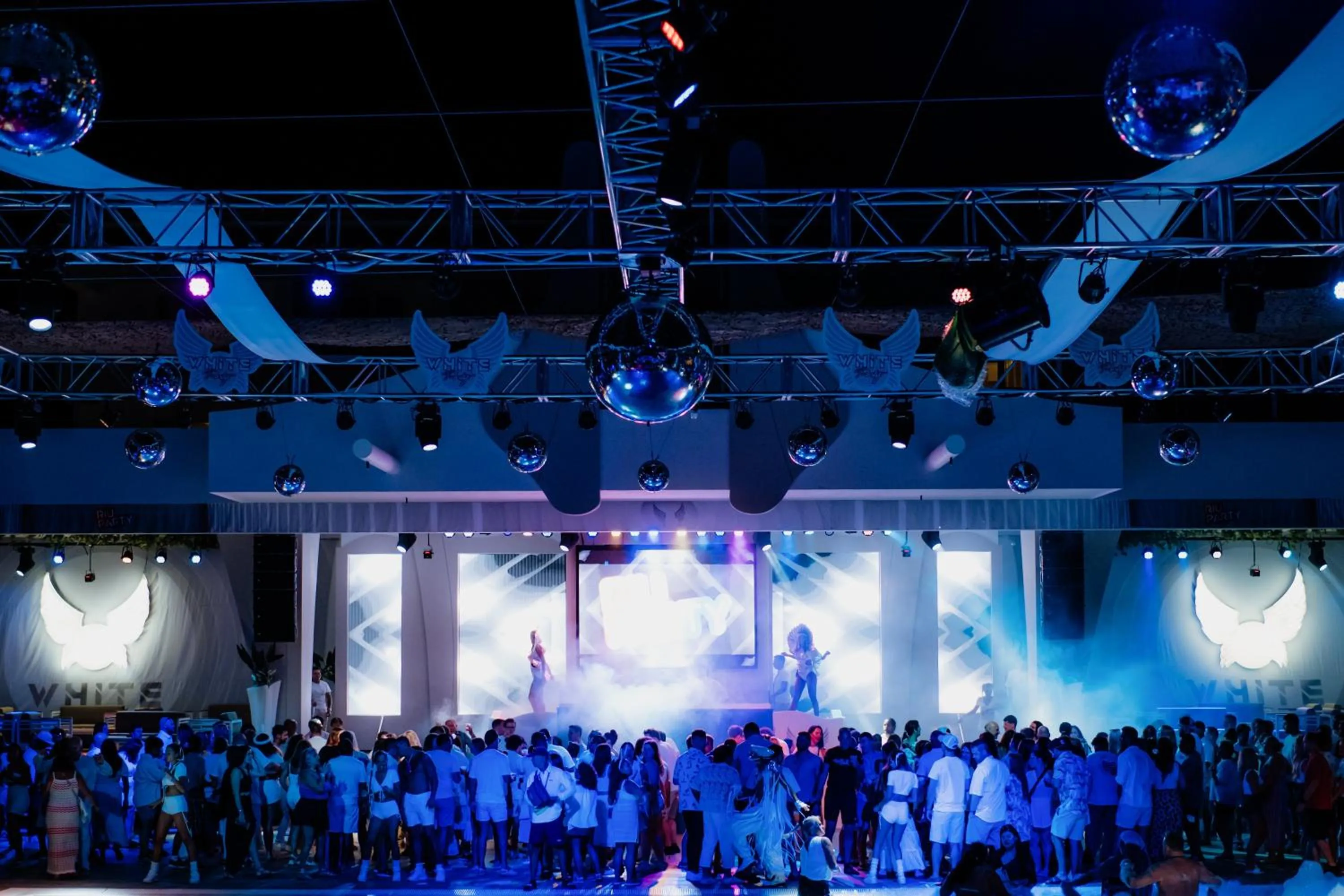 Activities in Riu Caribe - All Inclusive