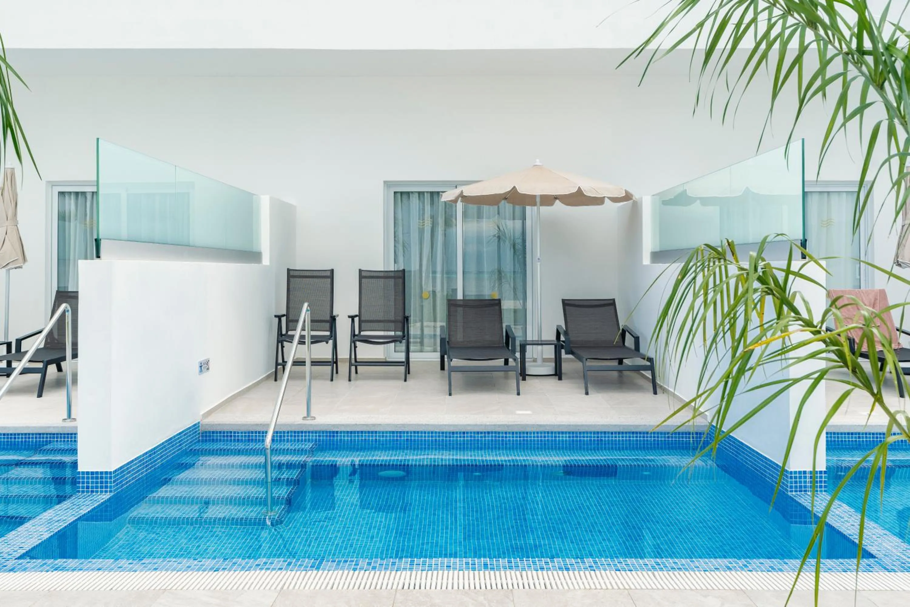 Swimming pool in Riu Caribe - All Inclusive