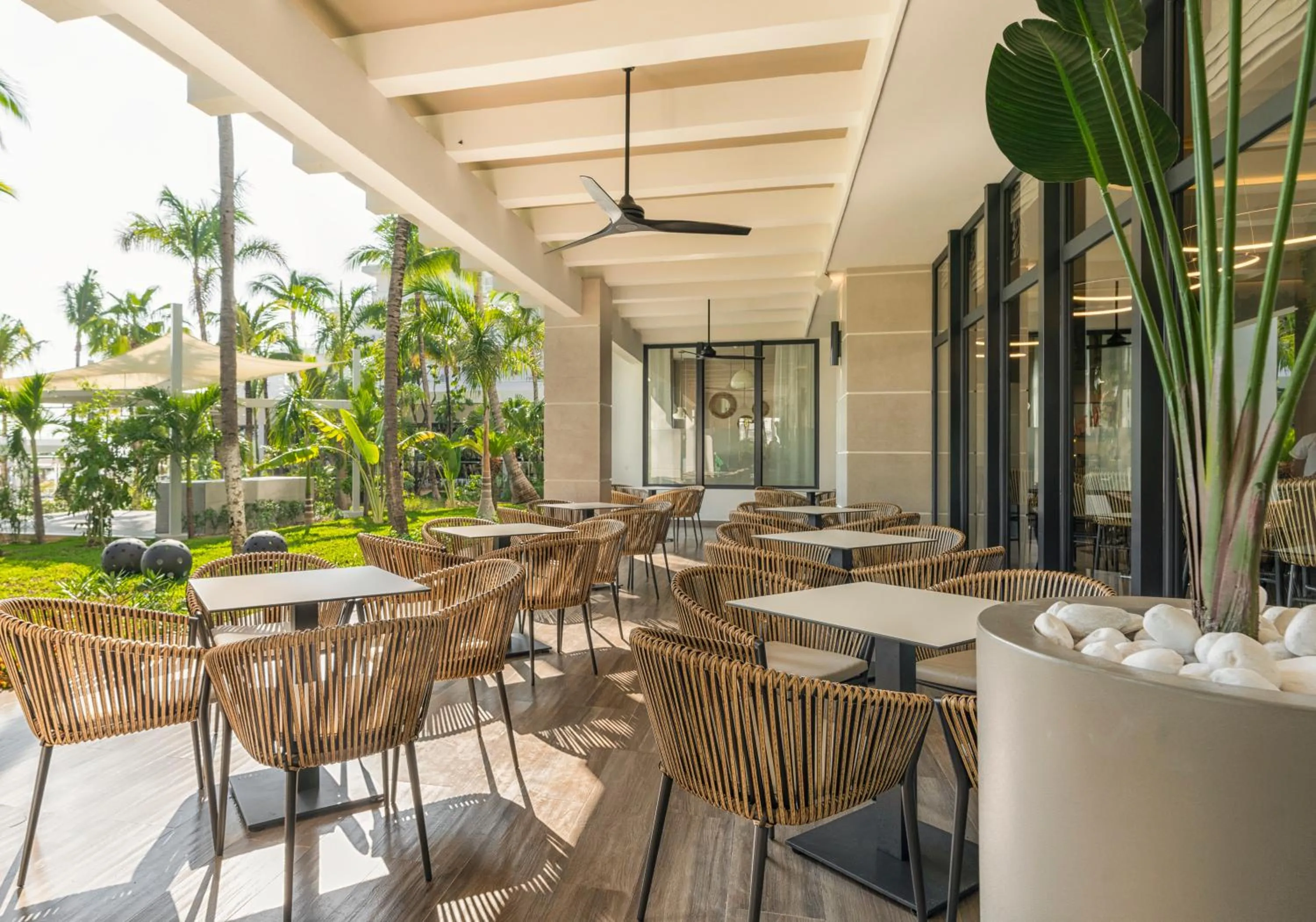 Lounge or bar in Riu Caribe - All Inclusive