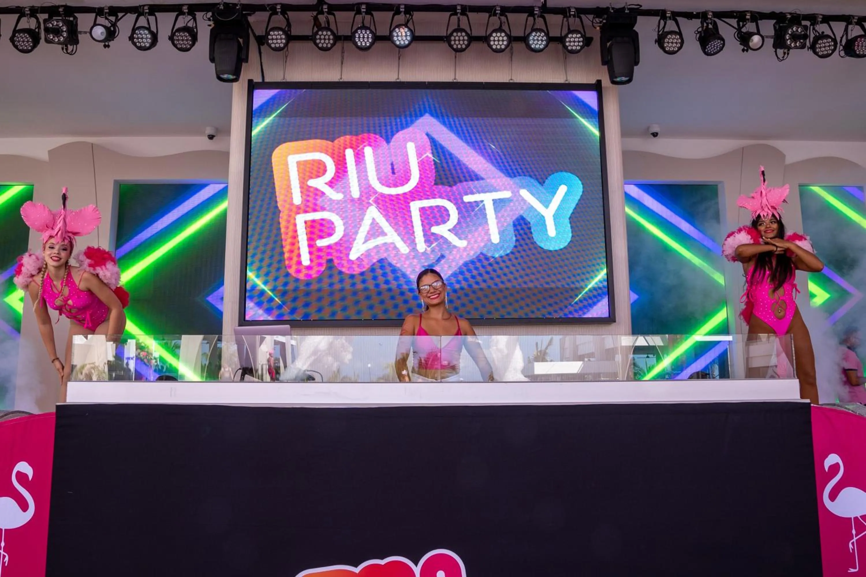 Activities in Riu Caribe - All Inclusive