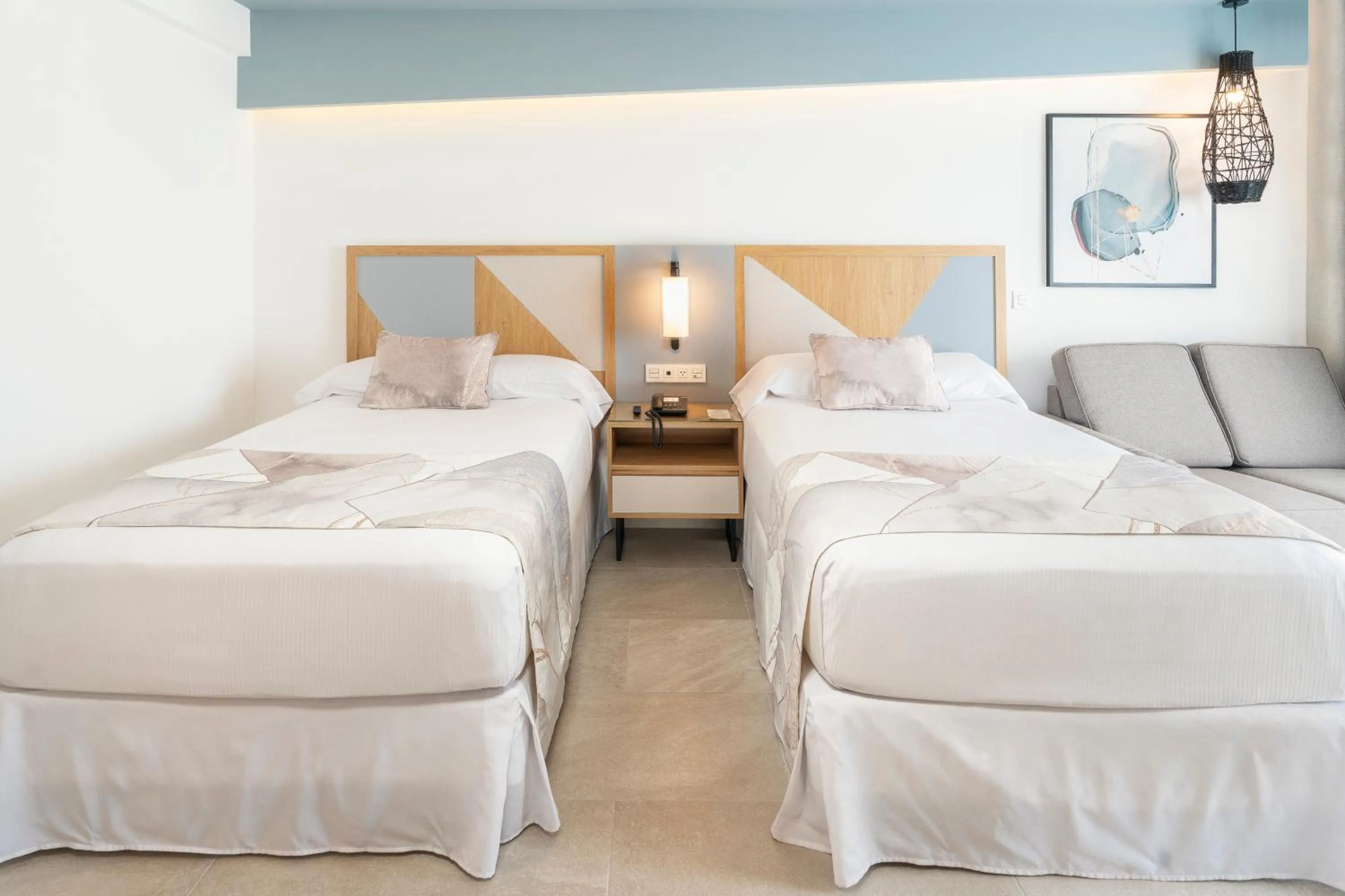 Bed in Riu Caribe - All Inclusive