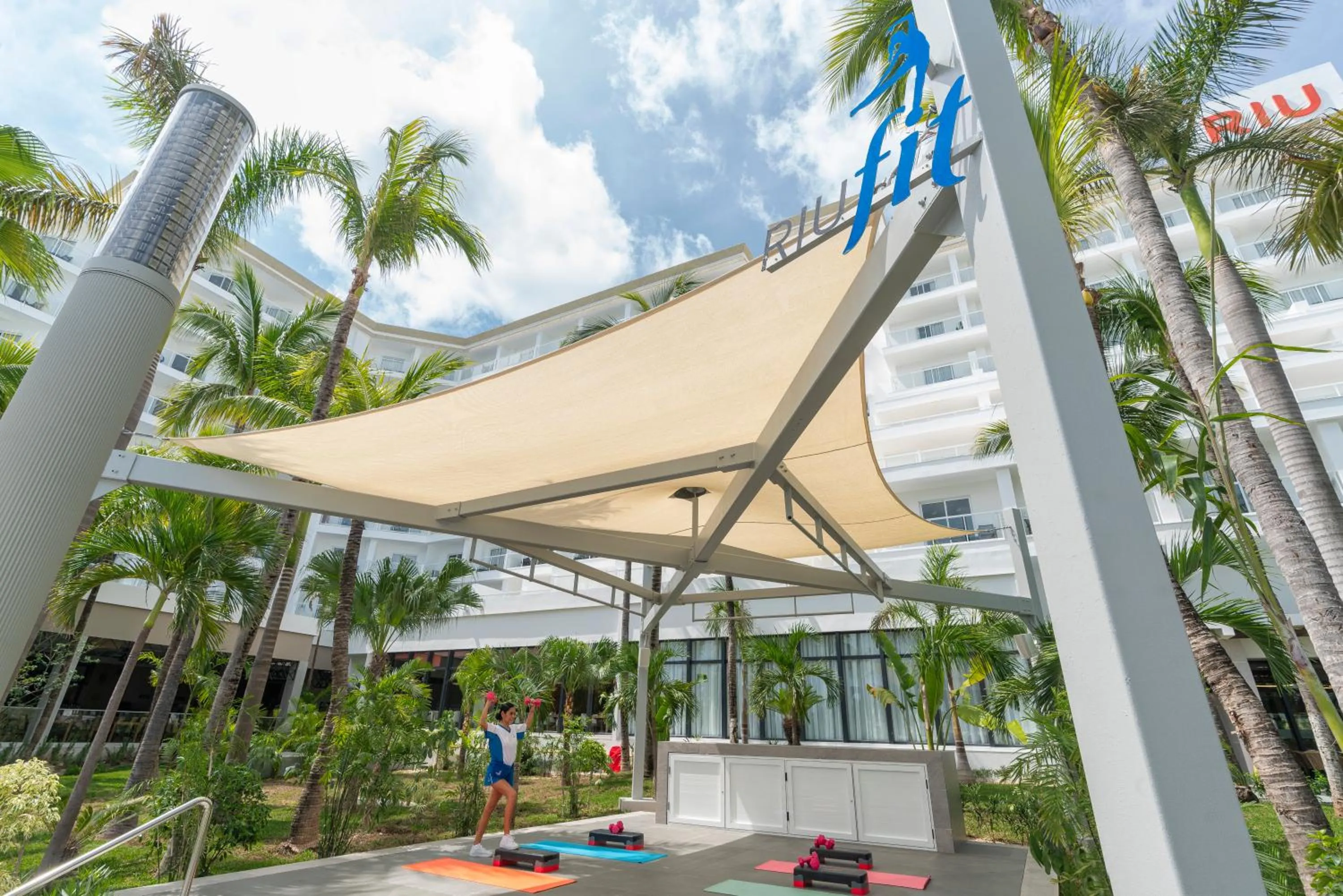 Activities in Riu Caribe - All Inclusive