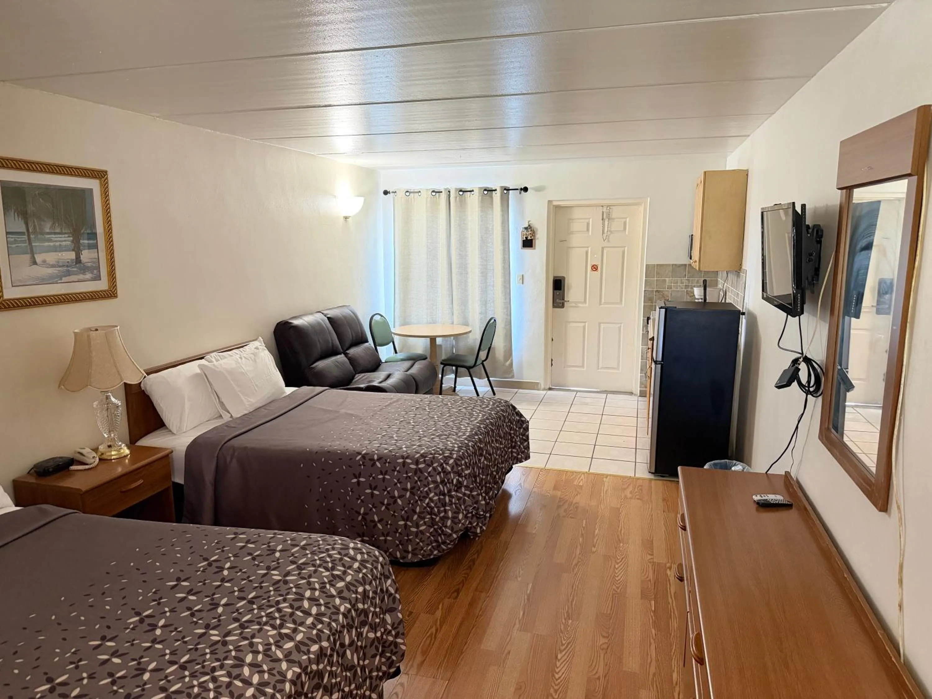 Bed in THE FLORIDIAN INN