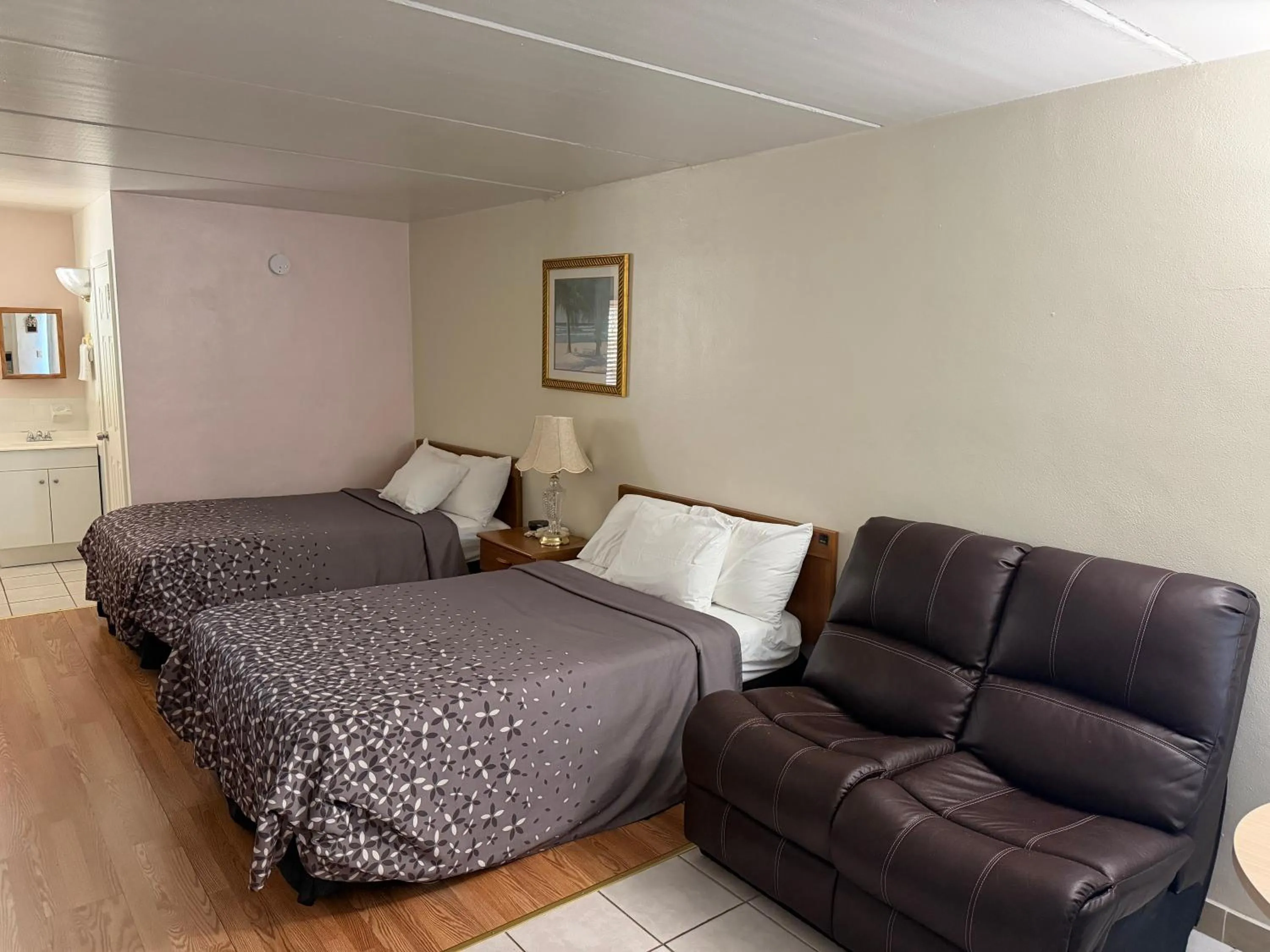 Bed in THE FLORIDIAN INN