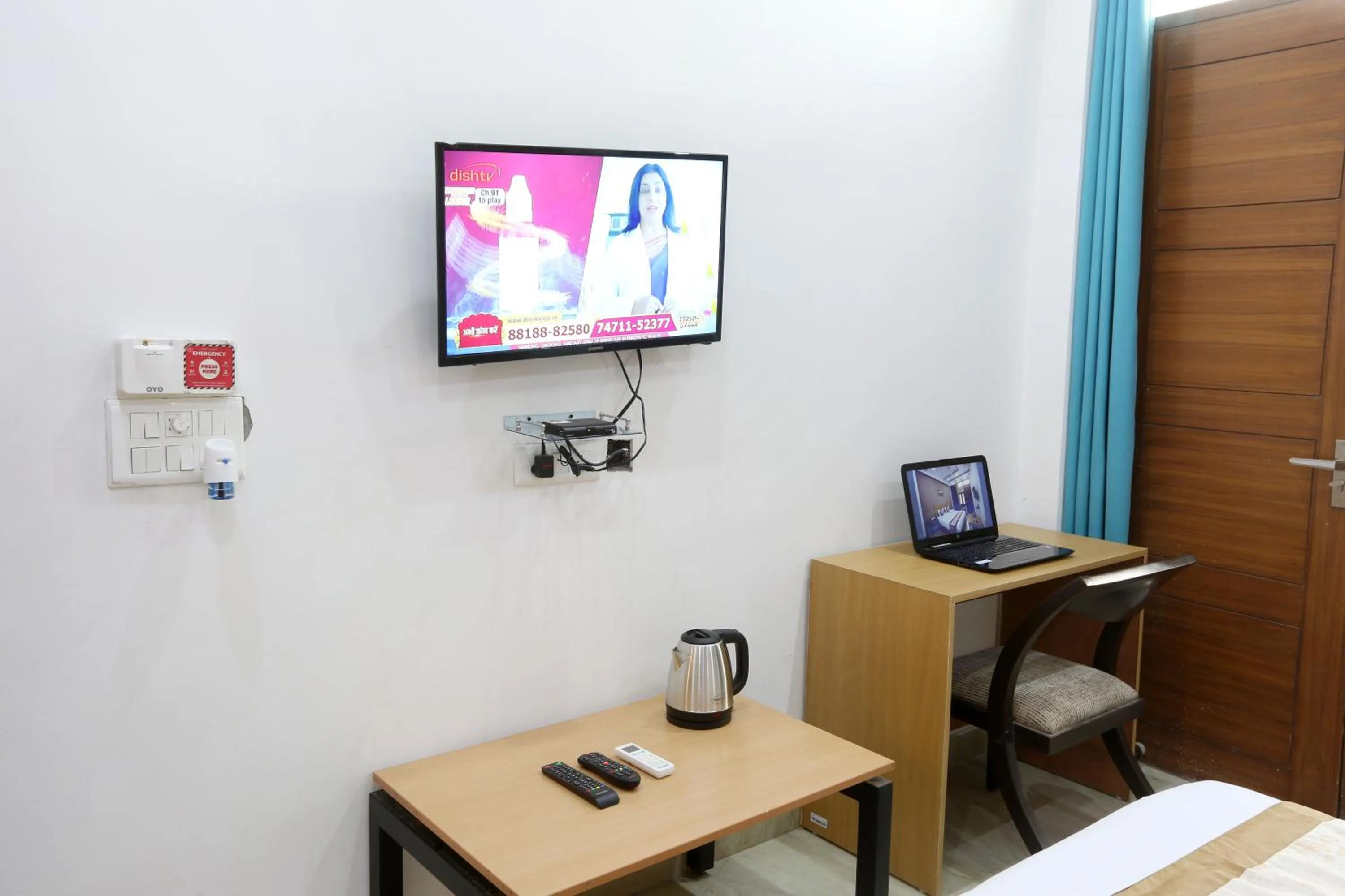 Bed in Hotel Surya Palace By Aura