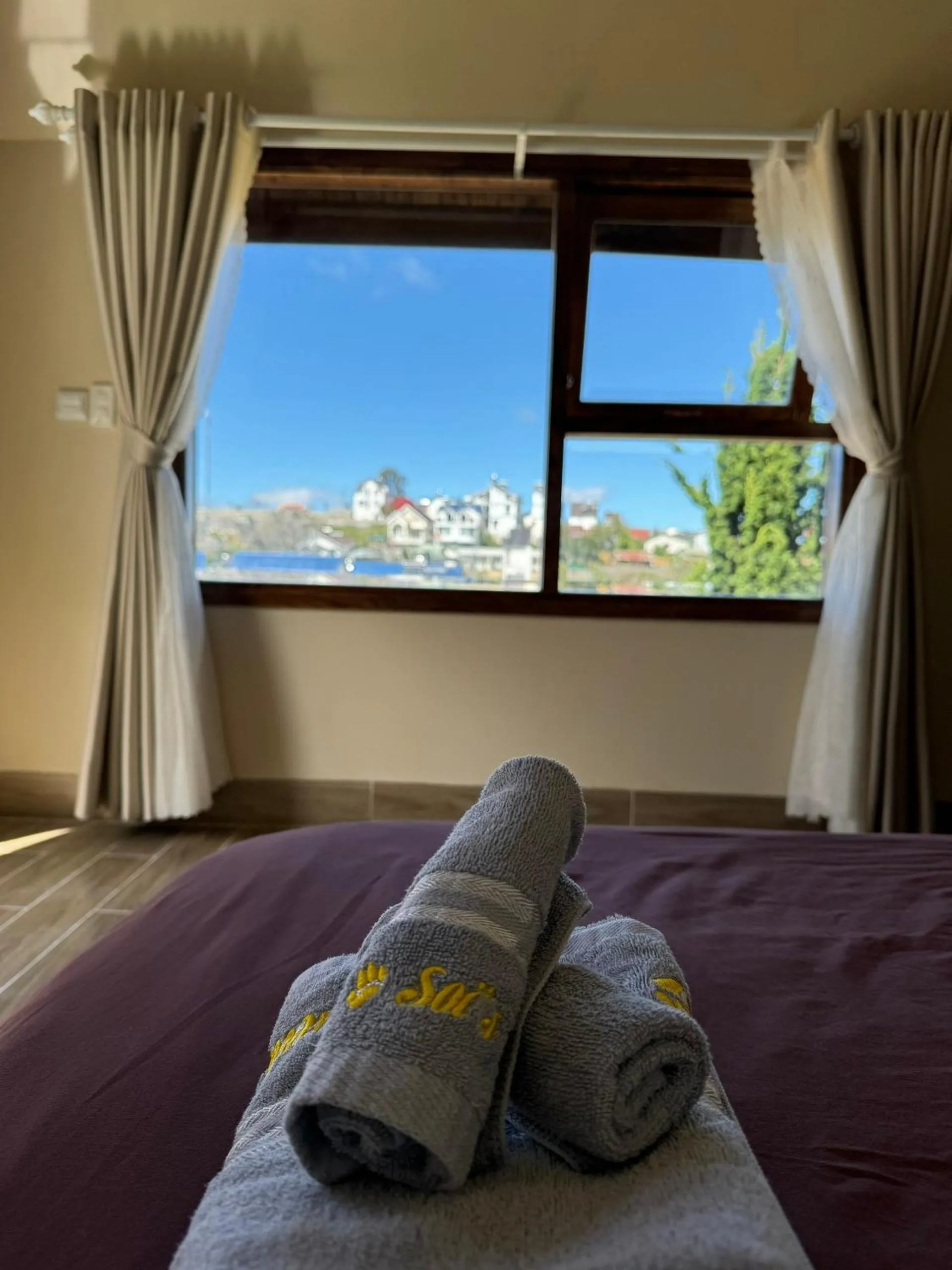 Natural landscape, Bed in Nhà Sói Homestay Da Lat