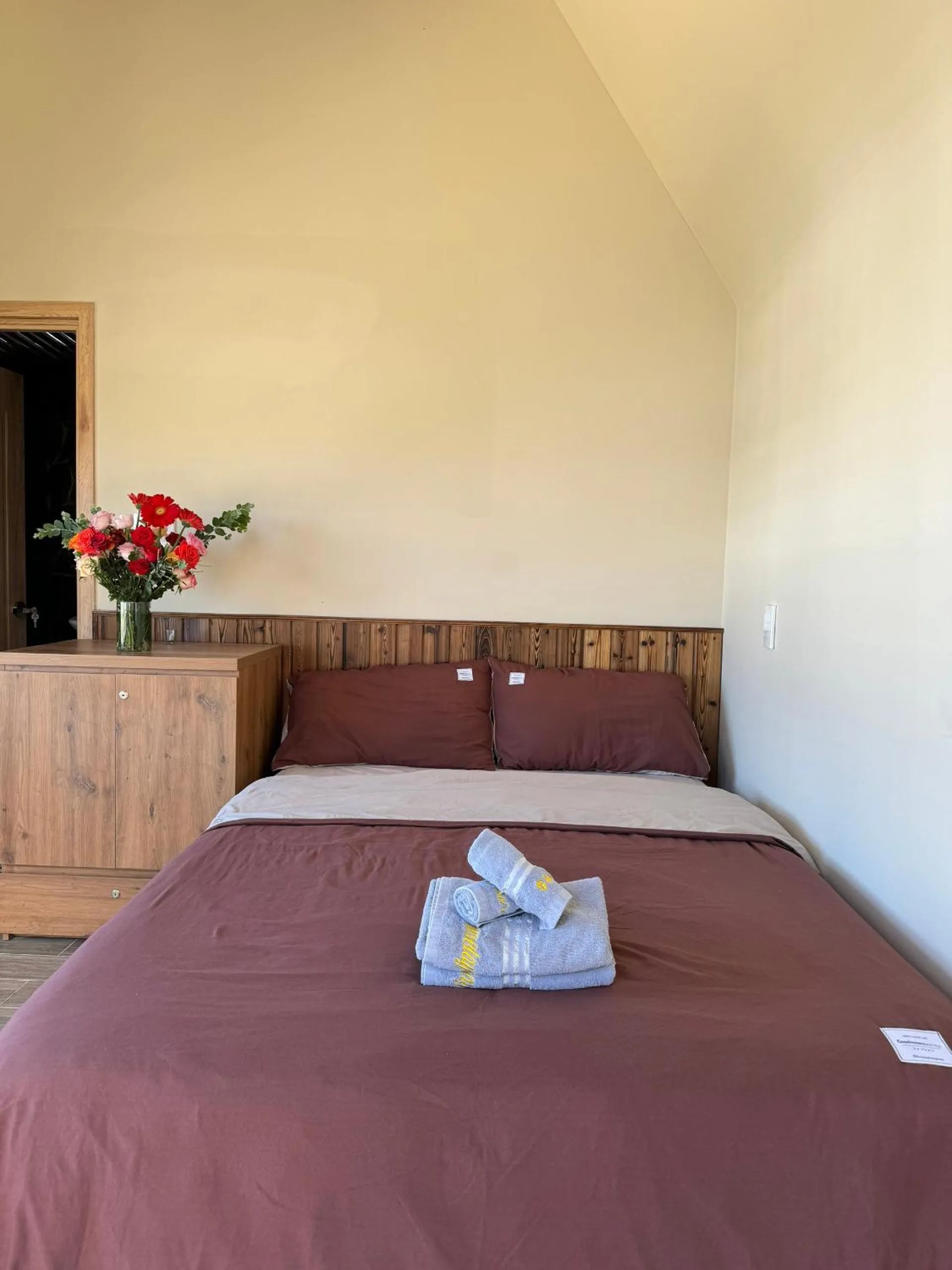 Bed in Nhà Sói Homestay Da Lat