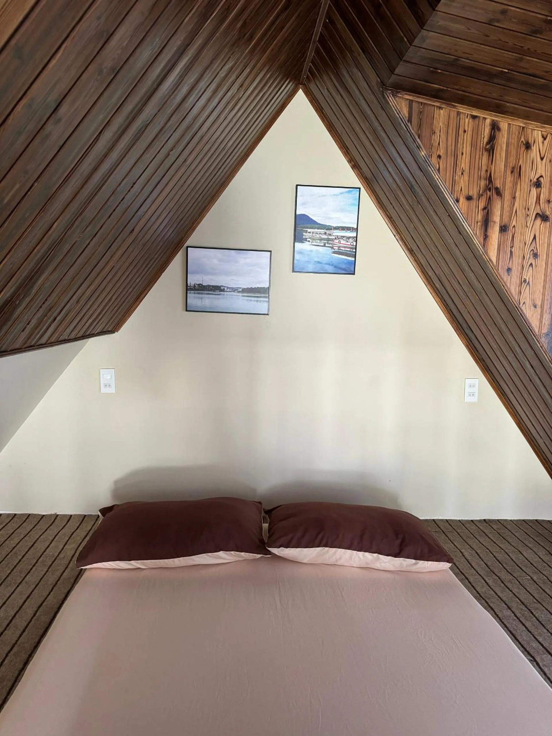 Bed in Nhà Sói Homestay Da Lat