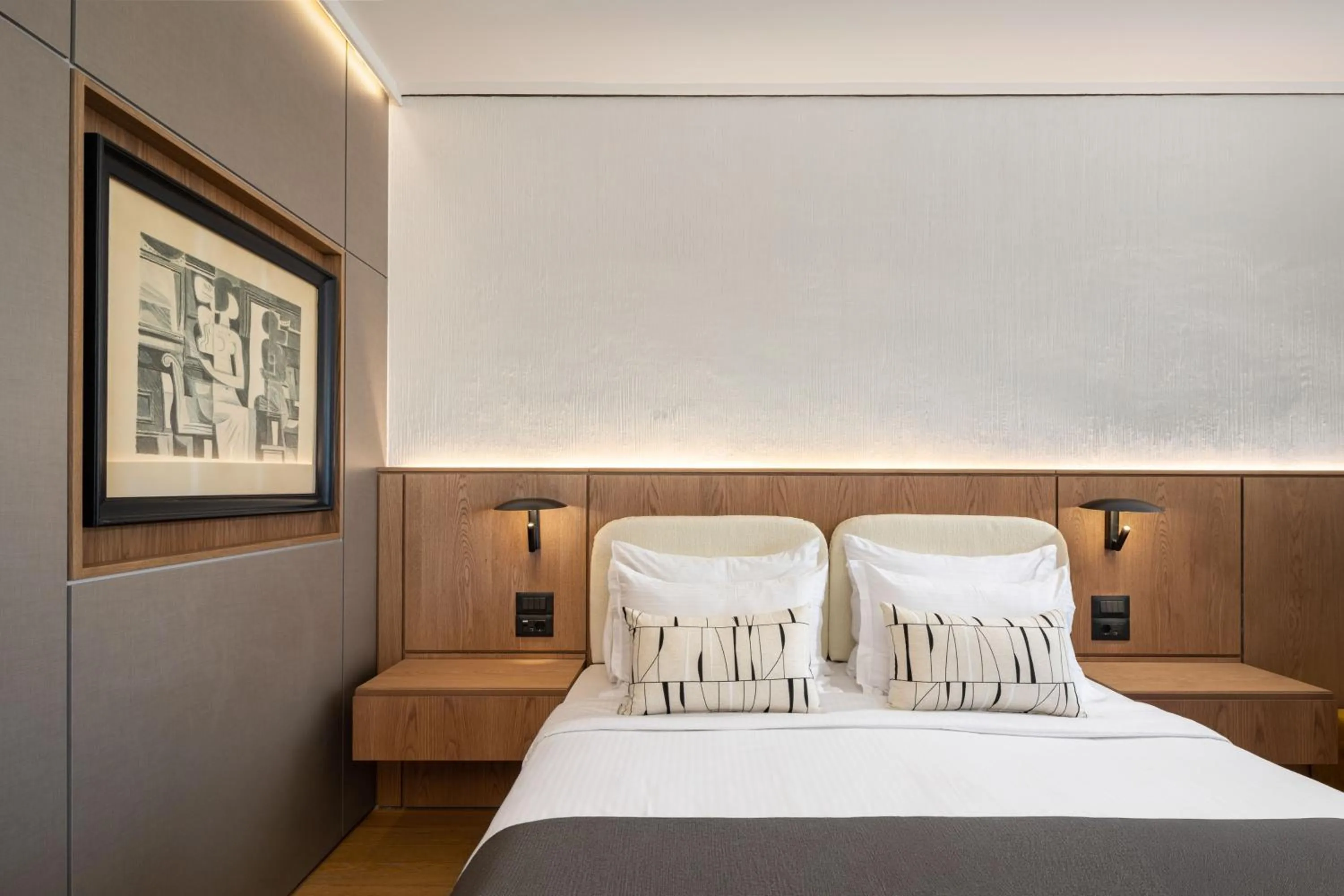 Bed in Corfu Holiday Palace