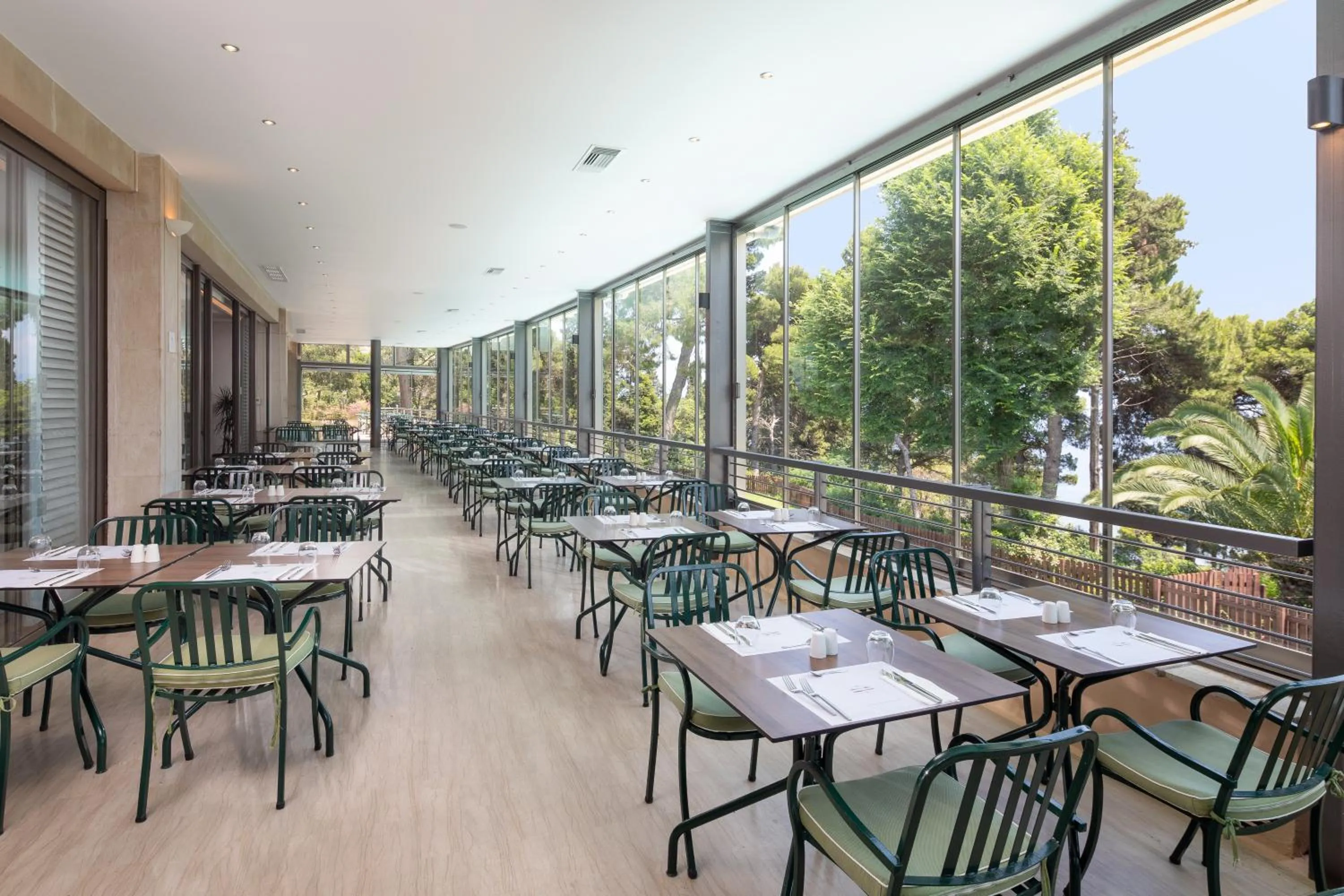 Restaurant/places to eat in Corfu Holiday Palace