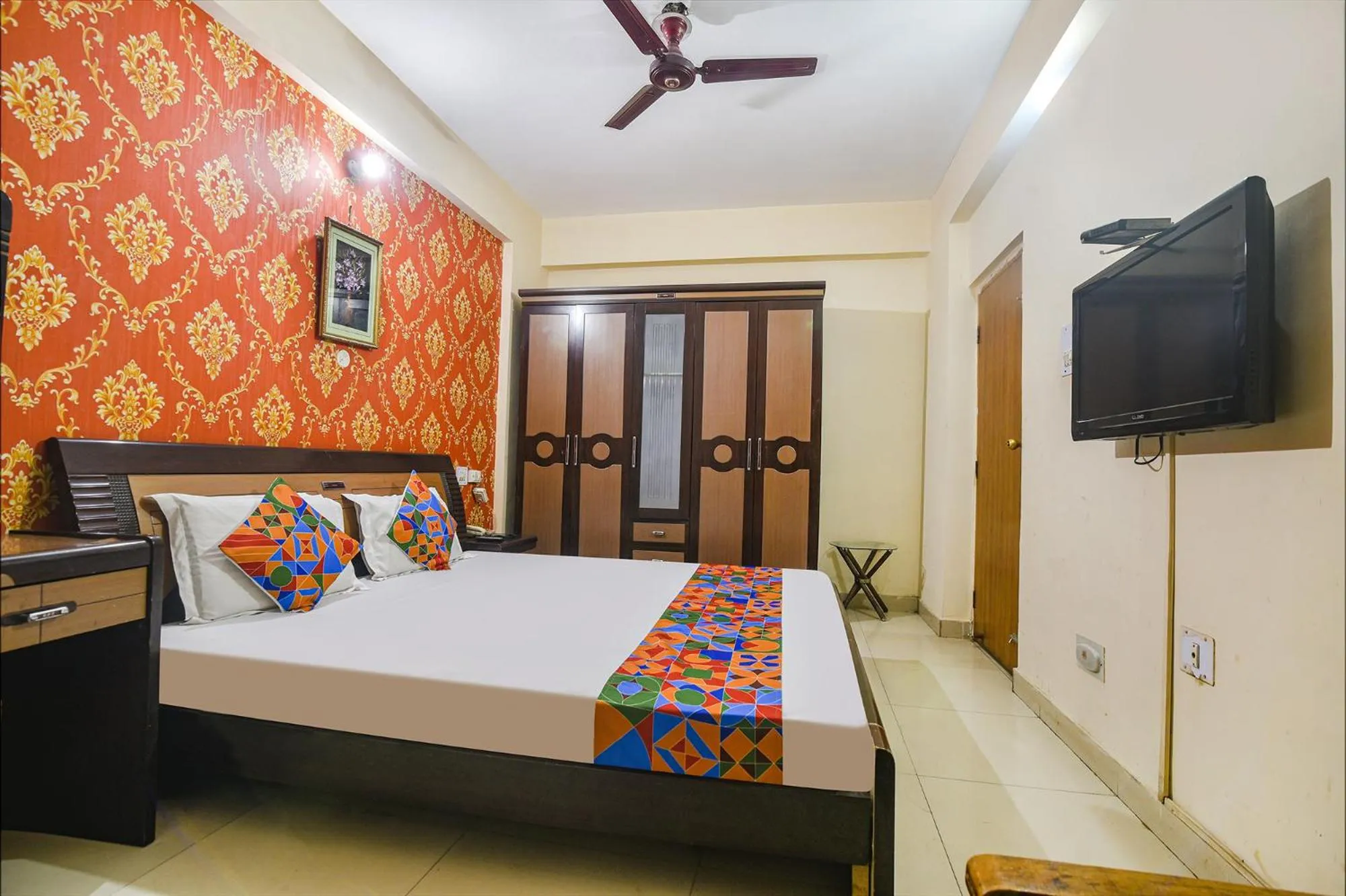 Bed in Via Maadhavam Residence