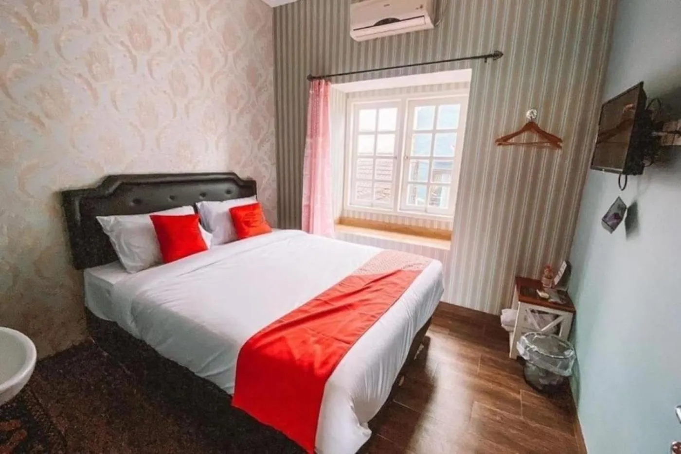 Bed in Violita House by FH Stay