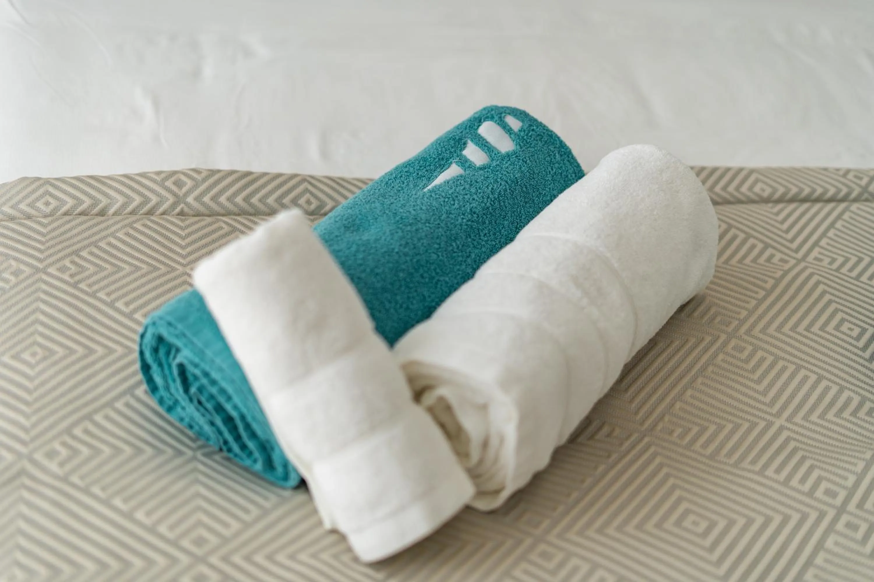 towels, Bed in Silver Park