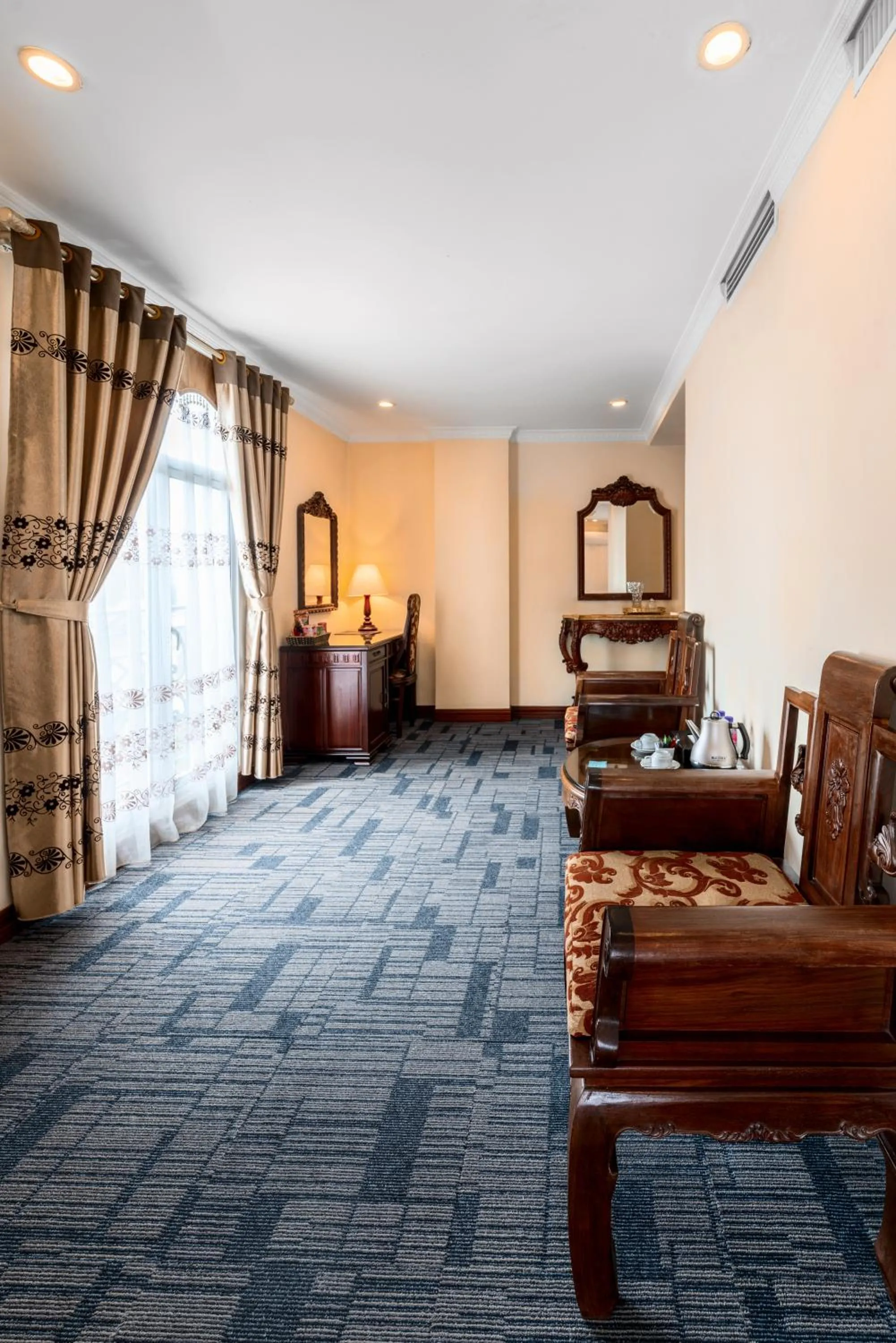 Photo of the whole room in EDEN HOTEL HÀ NỘI