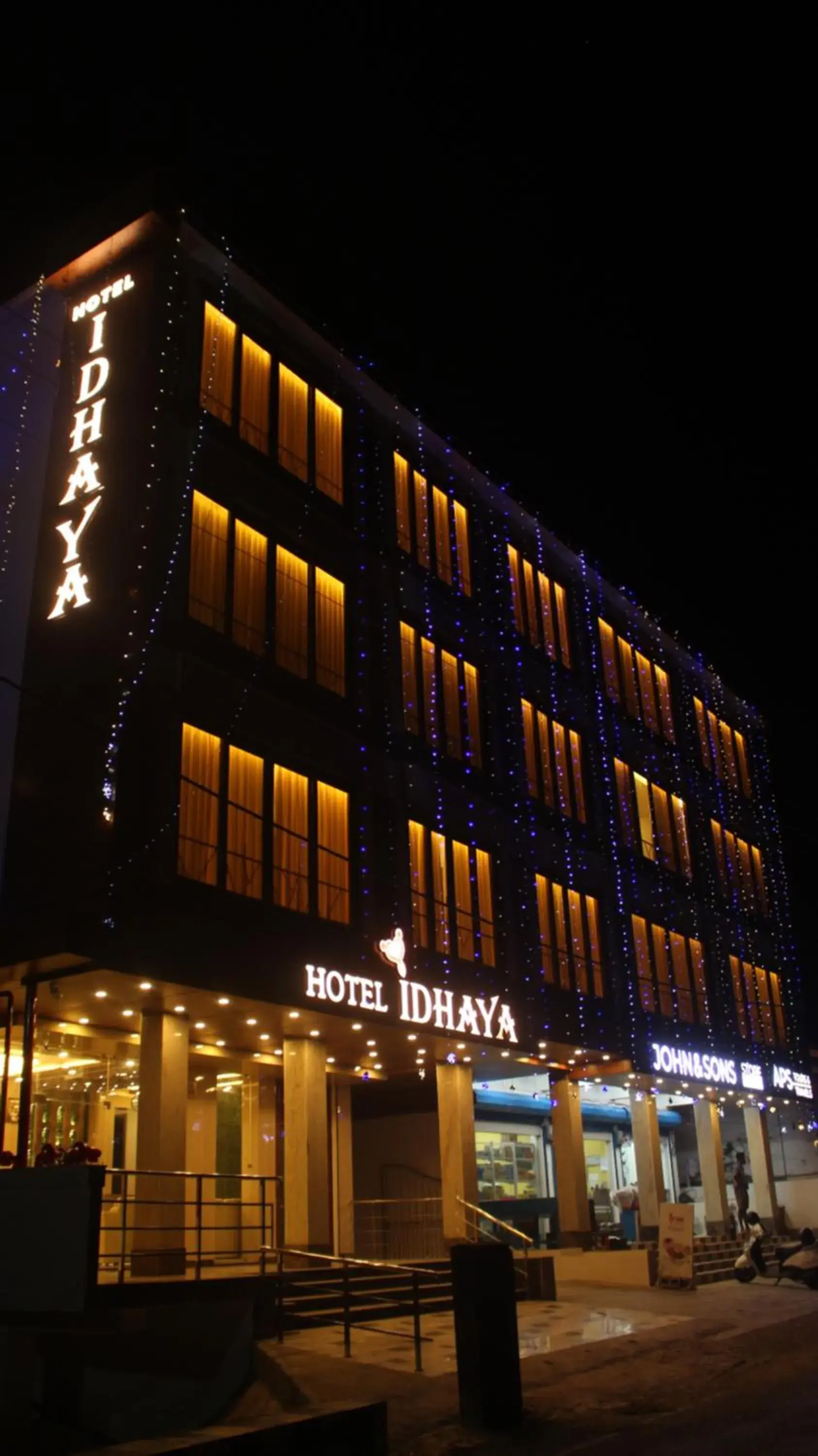 HOTEL IDHAYA HOTEL IDHAYA