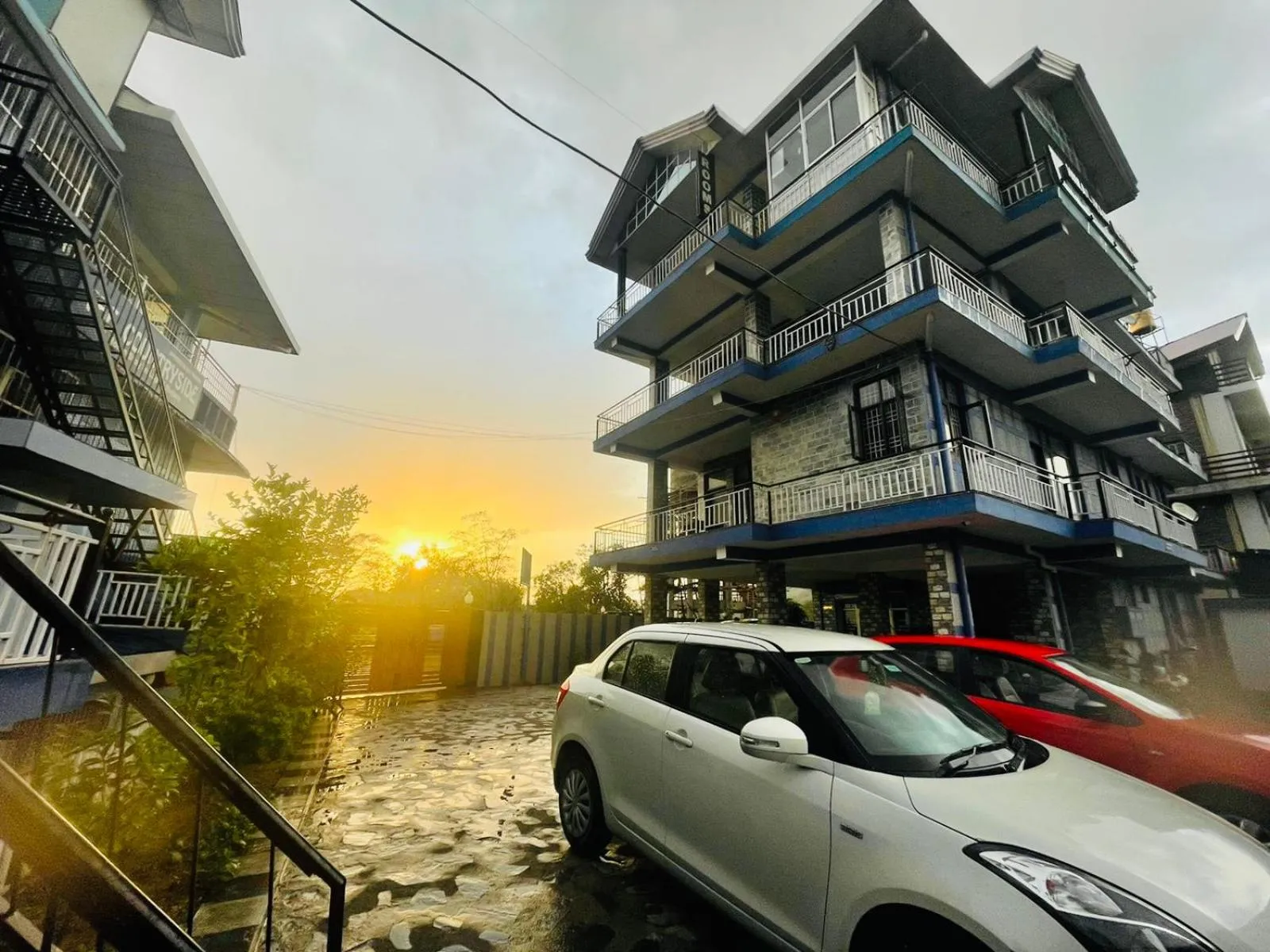 Parking in Himalayan Retreat