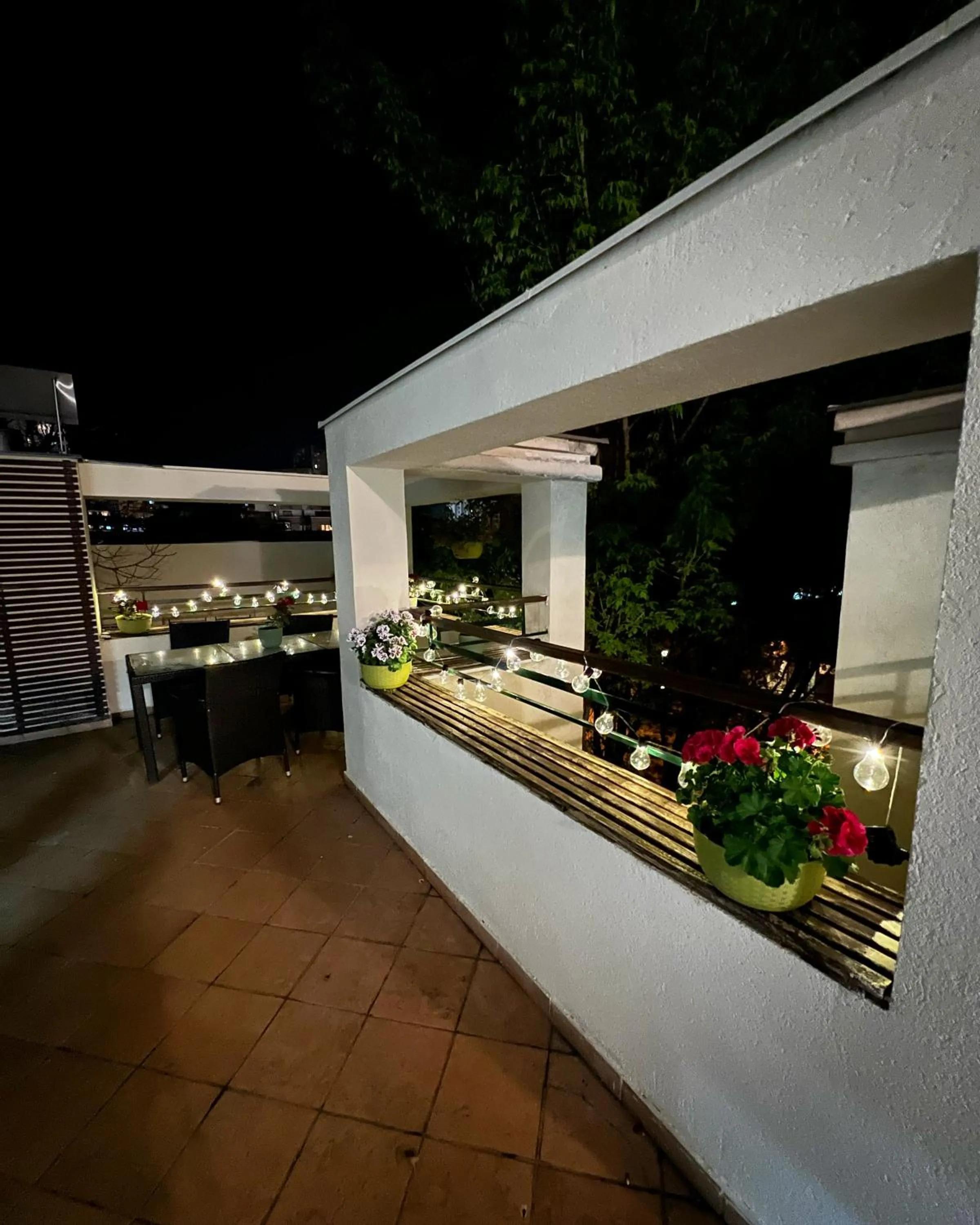 Balcony/Terrace in Cabbage Hostel