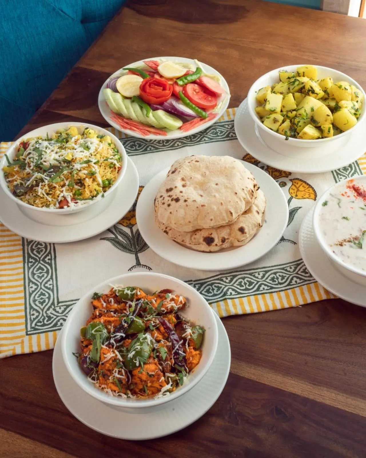 Food in Ratan Villas Sariska