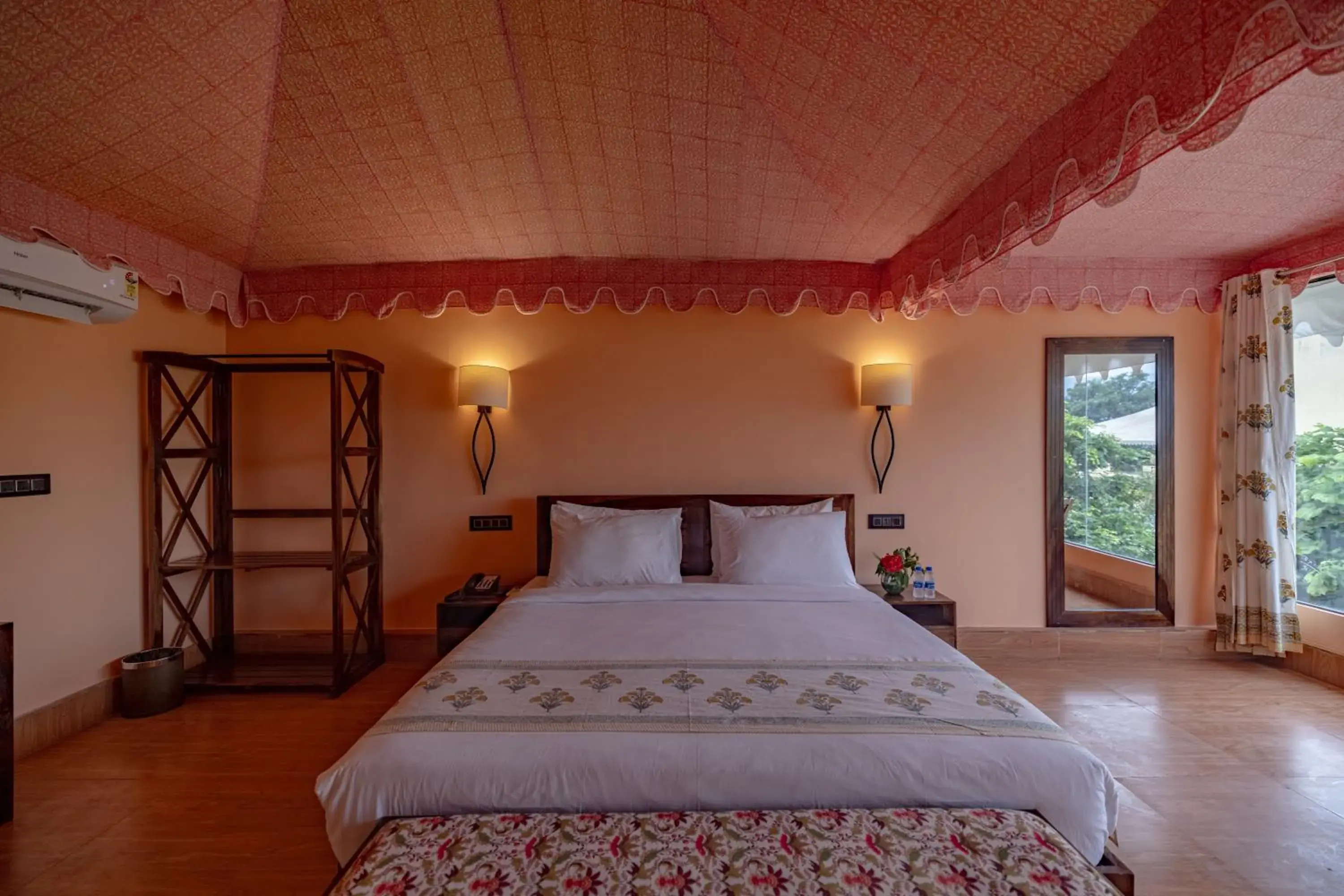 Double Room with Garden View in Ratan Villas Sariska Double Room with Garden View in Ratan Villas Sariska