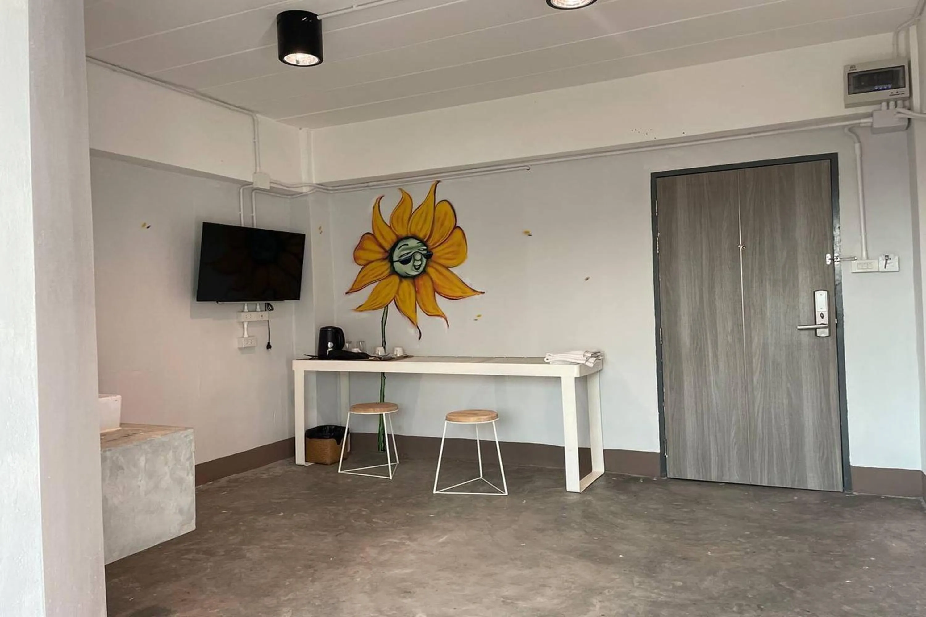 TV and multimedia in BW Studios thai art style